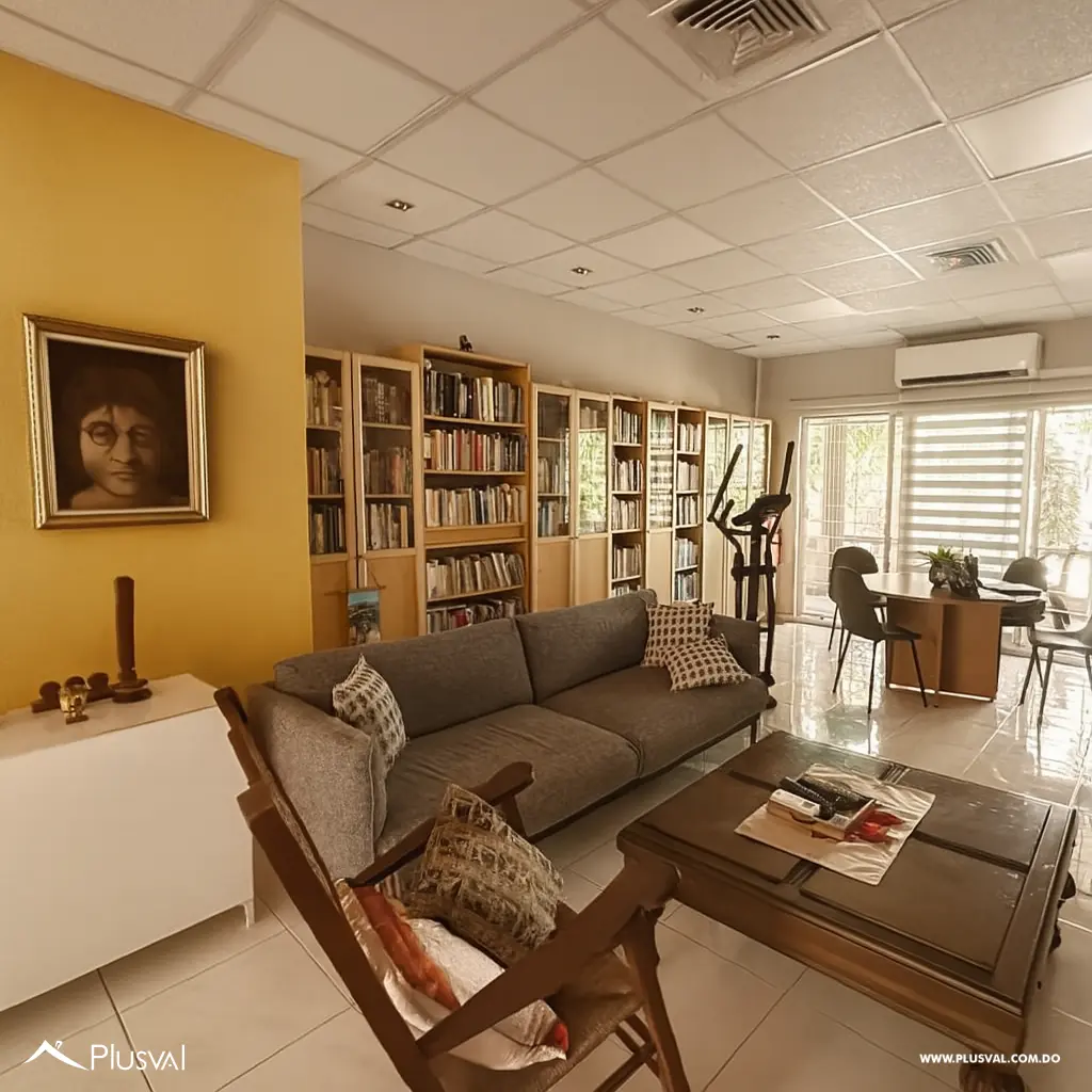 Amplia y hermosa casa en Arroyo Hondo Viejo 462257