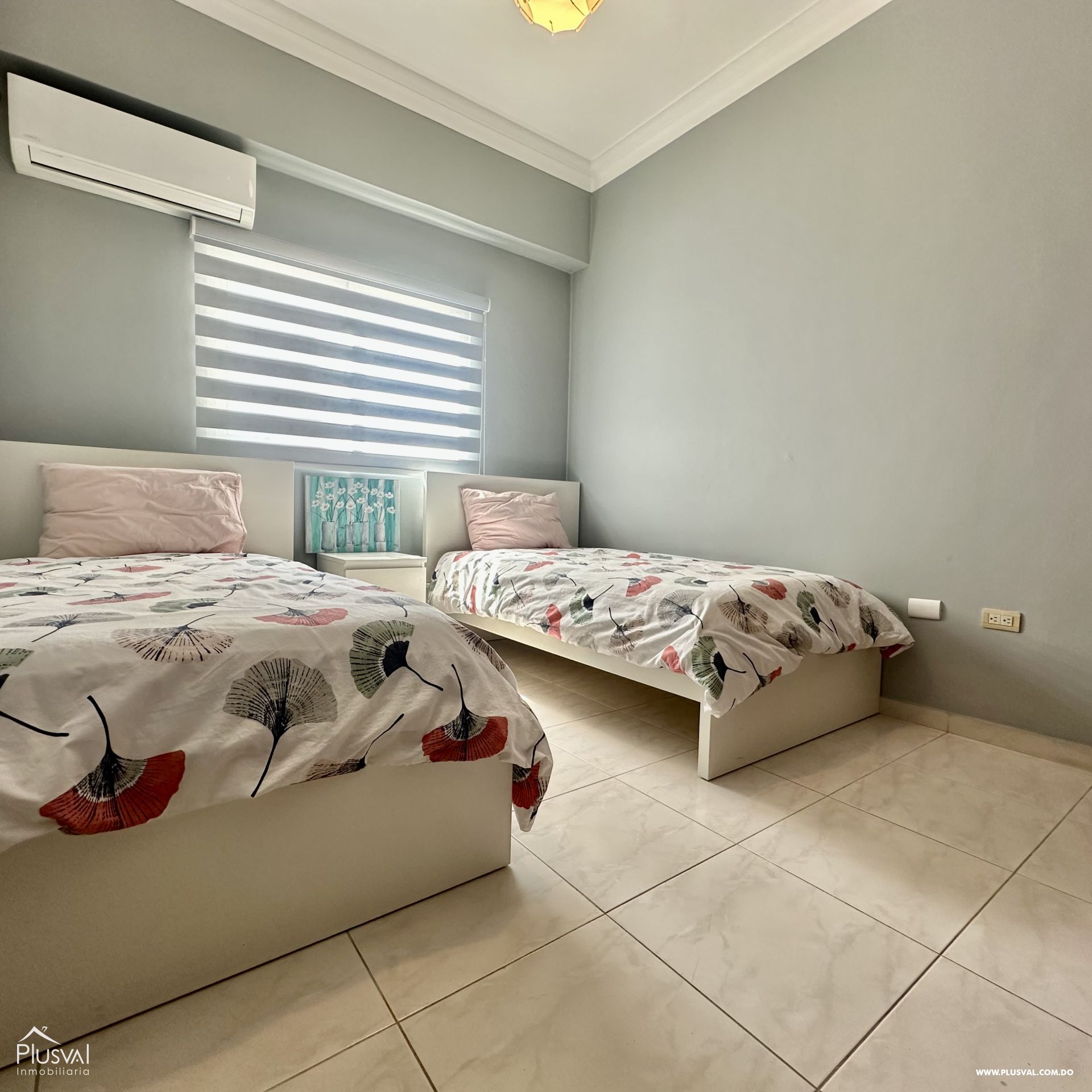 Amplio apartamento Amueblado en Alquiler en Piantini, DN 423626