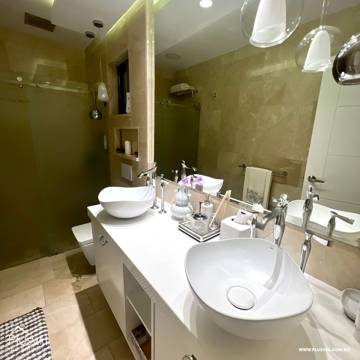 Apartamento Amueblado en Venta con espectacular  Vista al mar en Alma Rosa 313904
