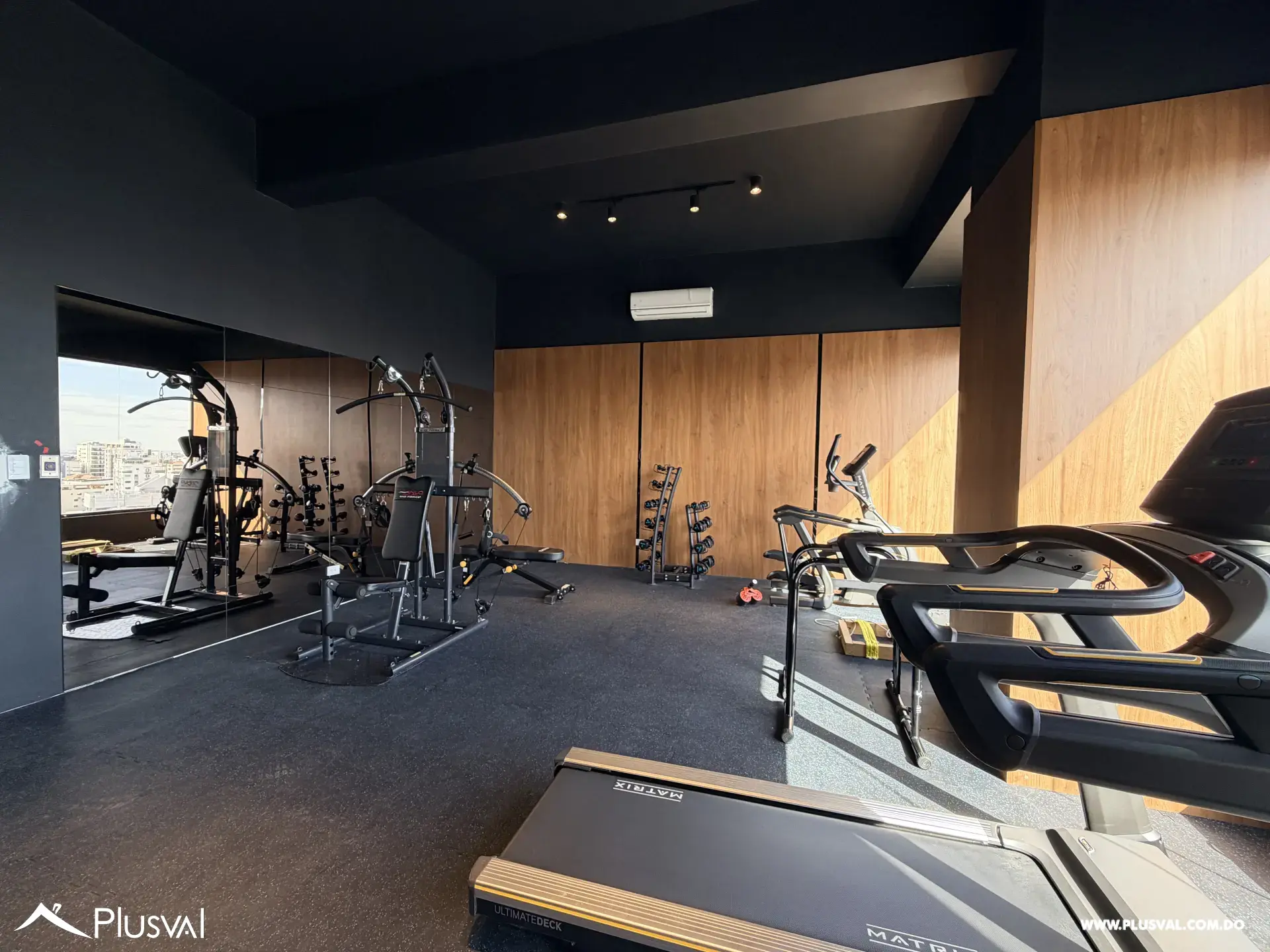 Naco | Piso Alto con Vistas | 2 Hab + 2.5 Baños 481940