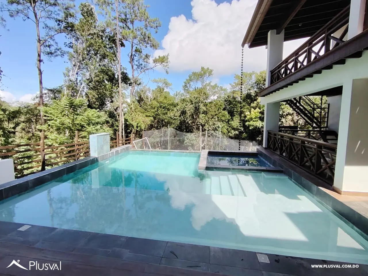 Villa Moderna en Jarabacoa, en Residencial Cerrado. 463282