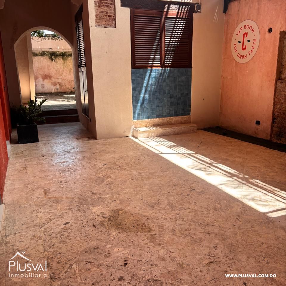 Local en alquiler en La Zona Colonial 424979