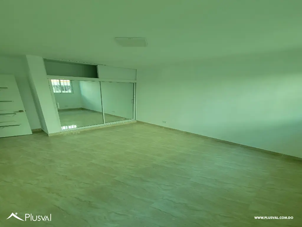 Apartamento en venta con dos habitaciones y amplios espacios en Puñal 462322