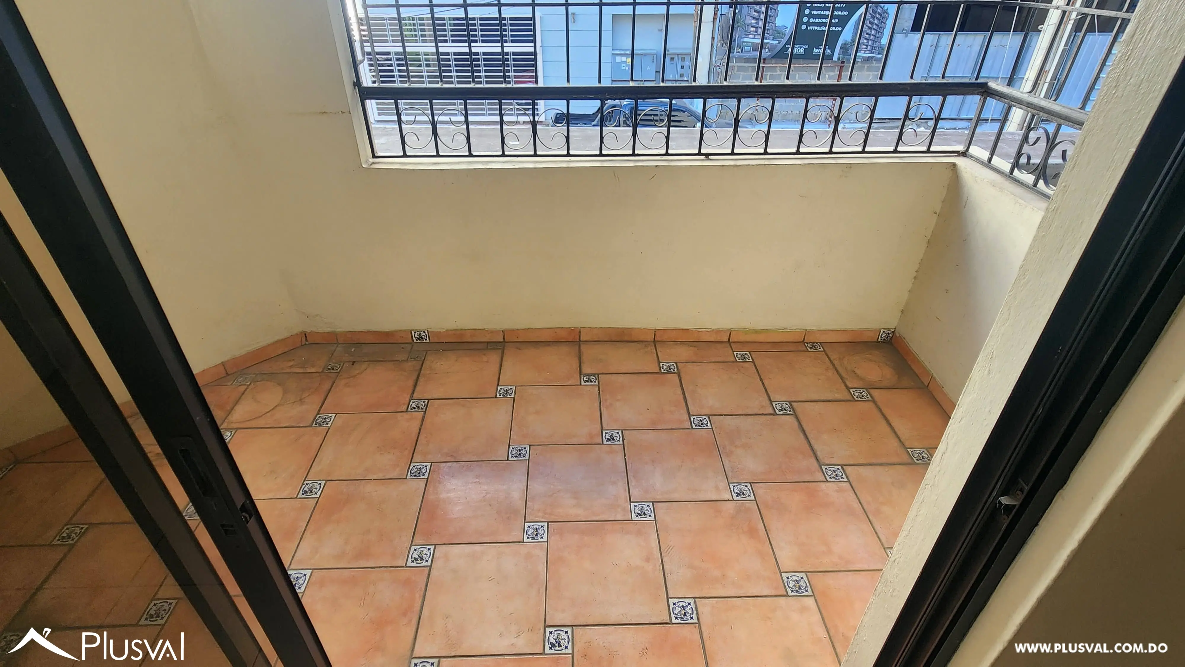 Se vende apartamento clásico de 3 habitaciones en Bella Vista 477920