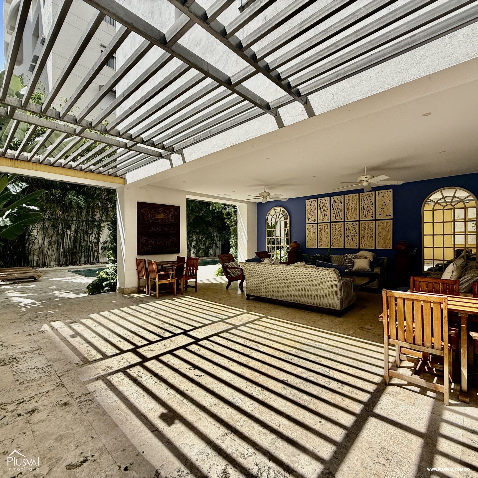 Lujoso Apartamento en Venta en Piantini de 3 habitaciones con balcon 424997