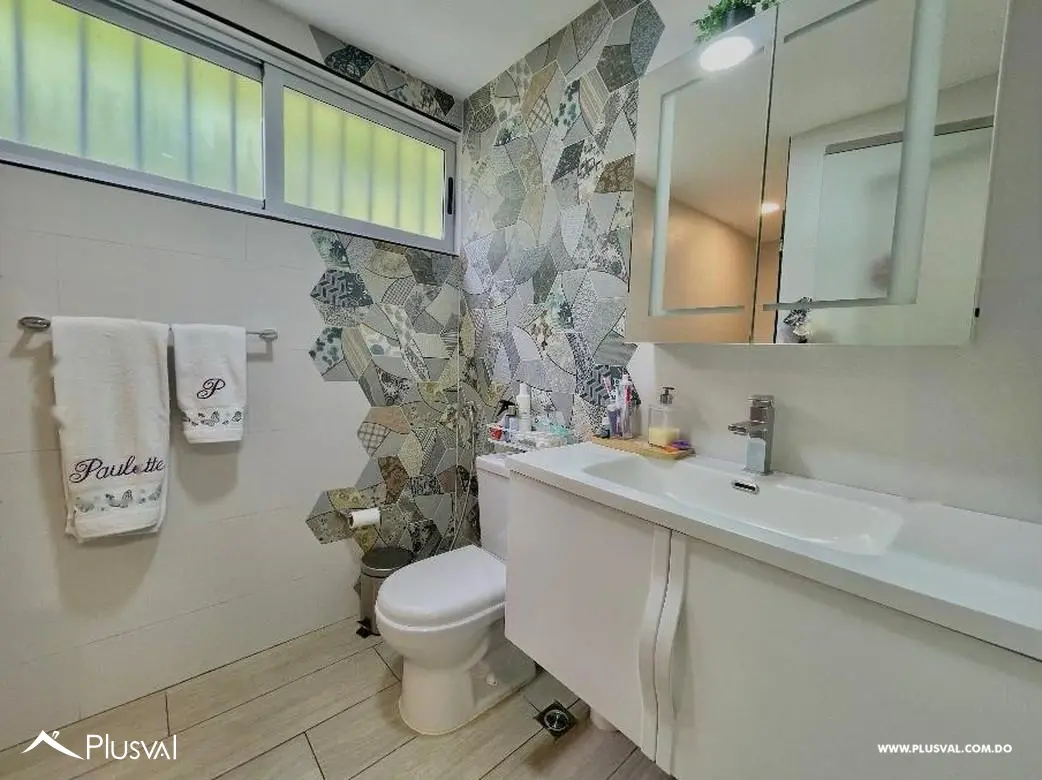 Casa en alquiler amueblada finamente con Patio y  Jacuzzi  en la mejor zona en Los Ríos 528242