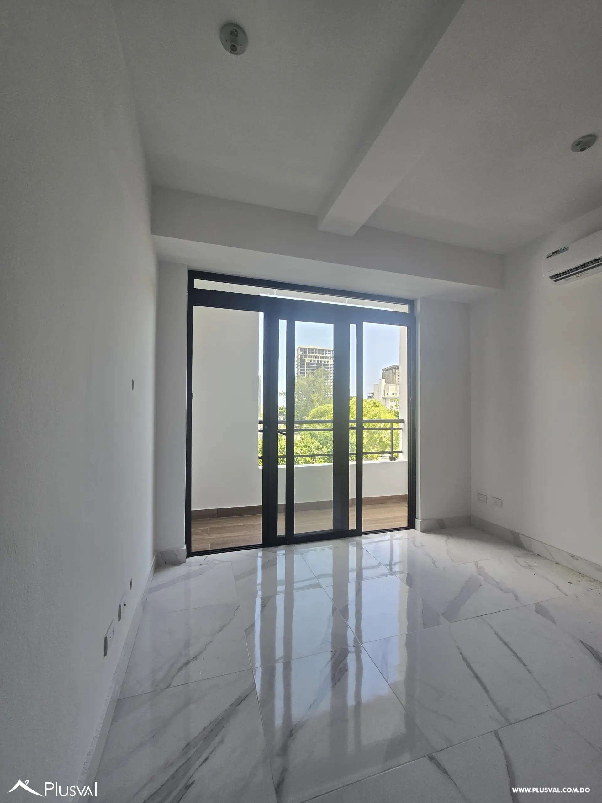 Apartamento en alquiler en Gazcue  linea blanca y aire acondicionado incluido. 514739