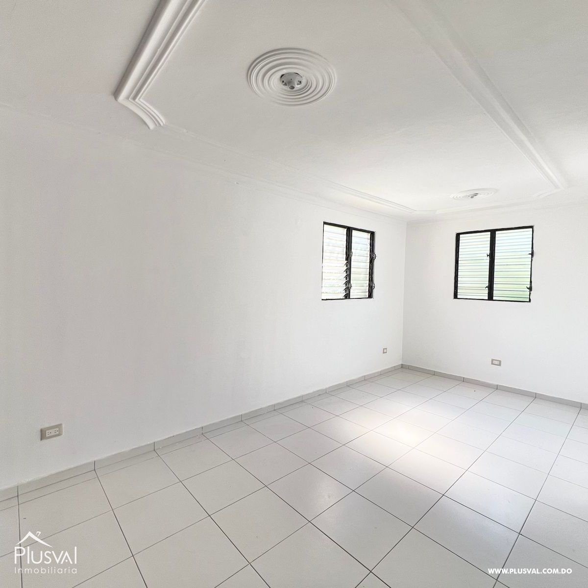 Casa de 2 niveles en Venta en lugar Céntrico 345240