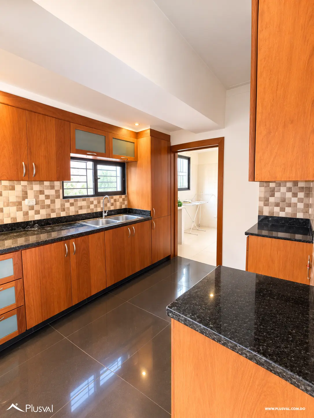 Apartamento en venta en Bella Vista – 3 habitaciones y 2 parqueos 530808