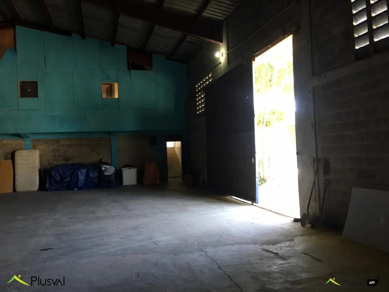 Amplia Nave Industrial en Alquiler en Villa Mella 447321