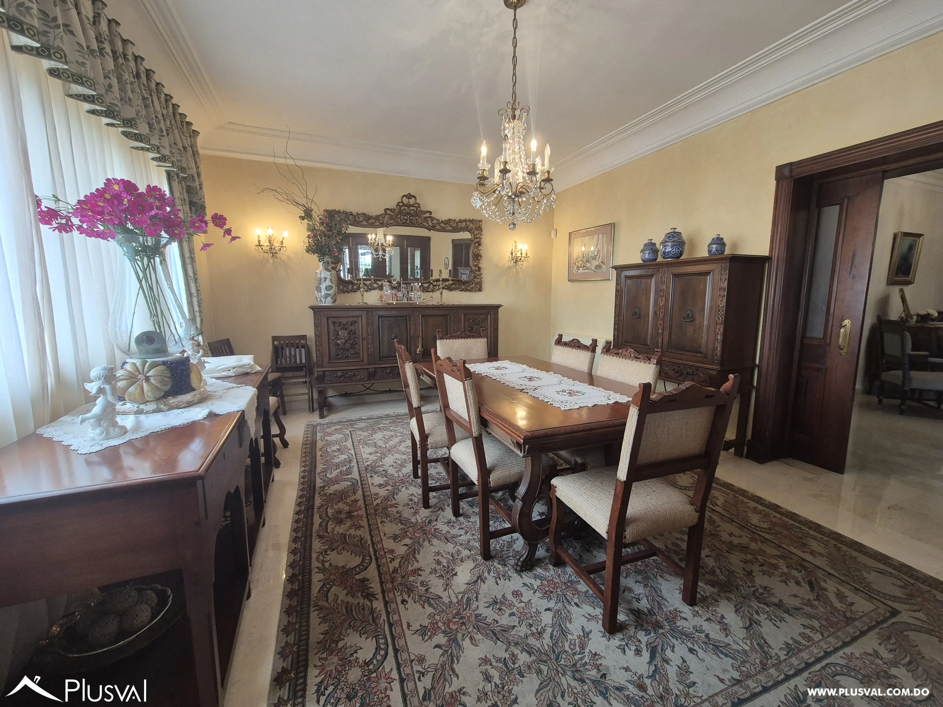 Apartamento uno por piso en venta en Serralles en piso alto 456455