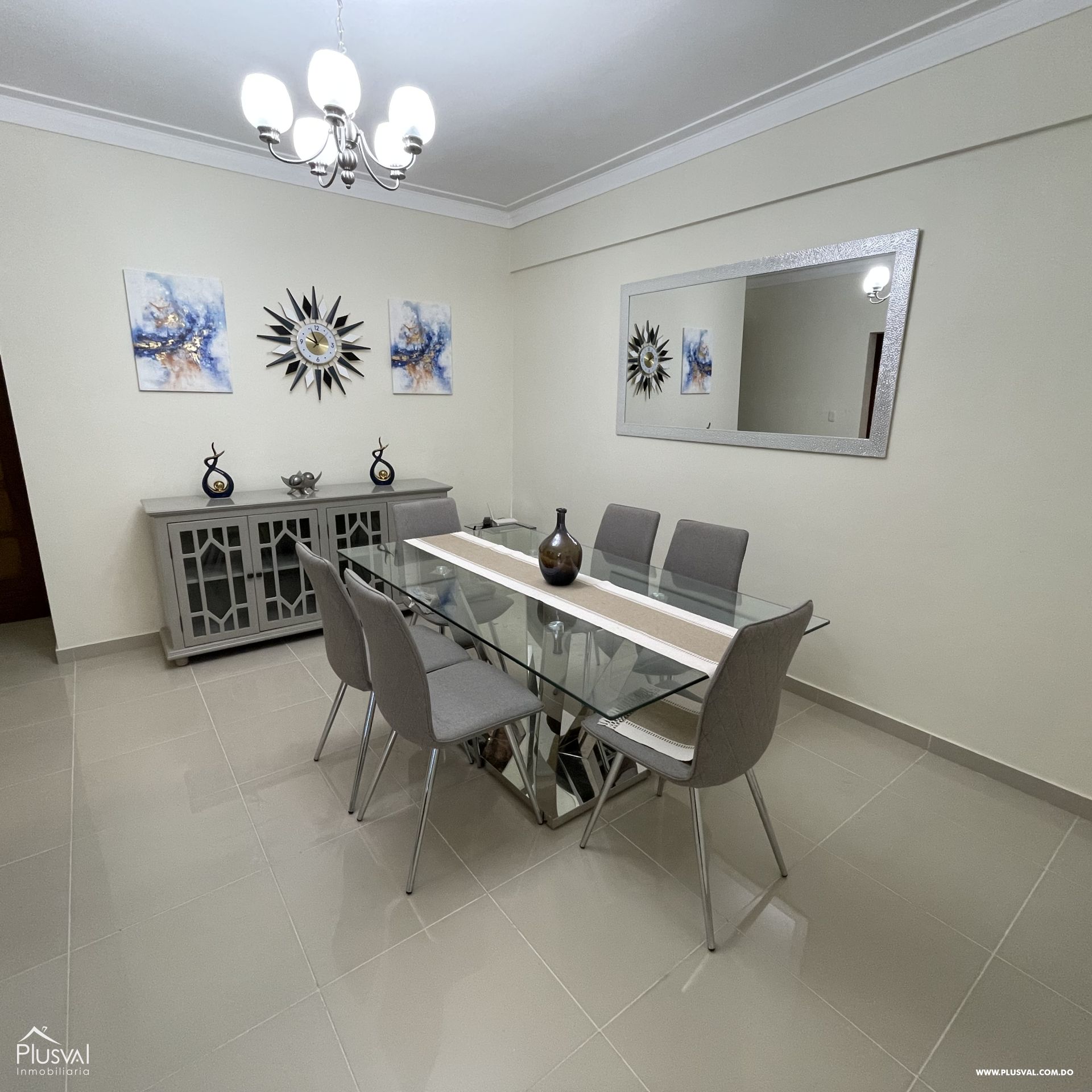 Apartamento en Alquiler en Evaristo Morales 256073