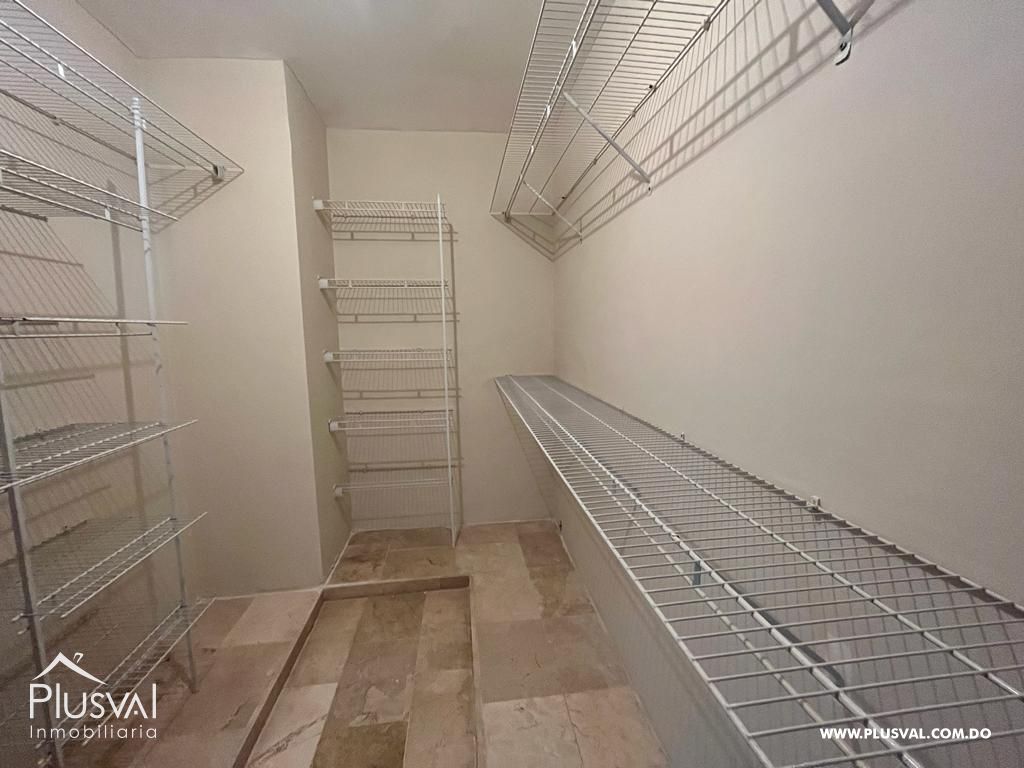 Apartamento en alquiler en el sector de Piantini 271684
