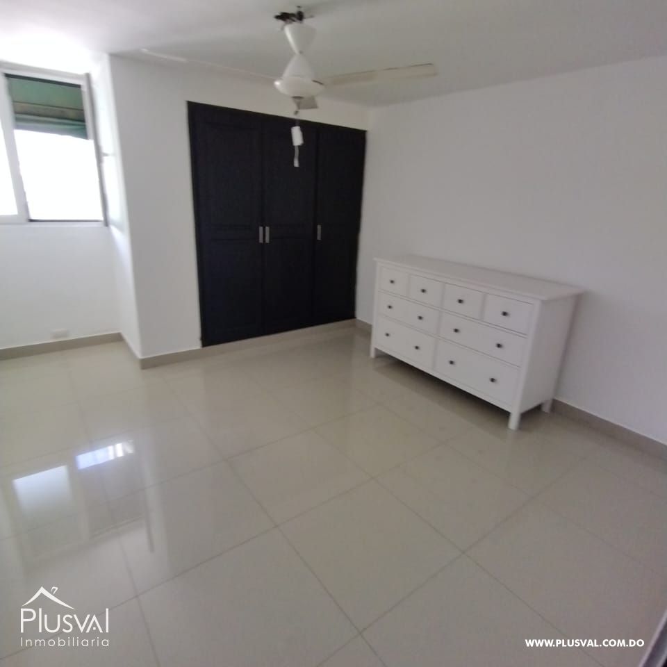 Apartamento Clásico en Venta en Piantini 325601