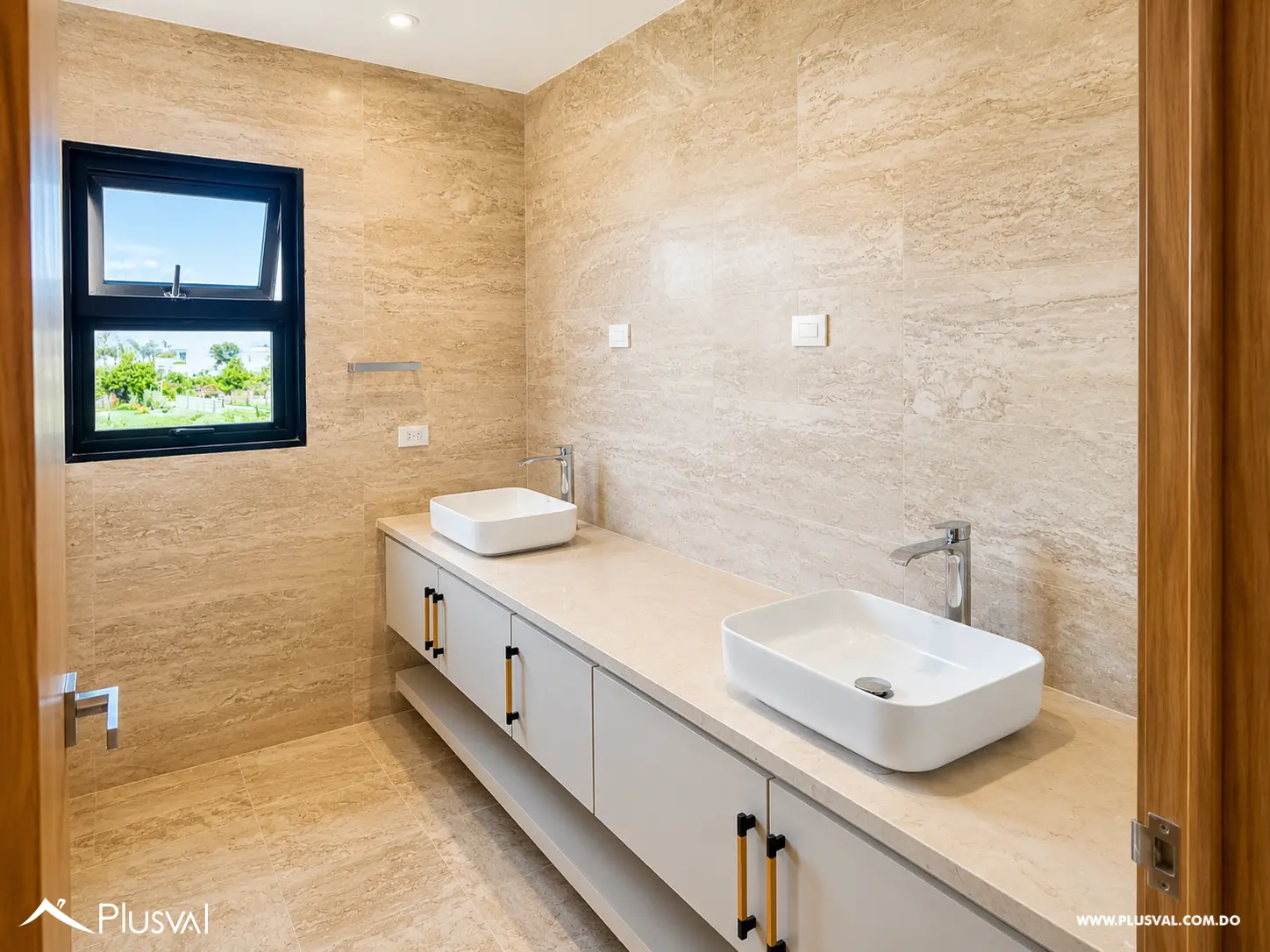 VILLA DE LUJO EN CAP CANA – 523180