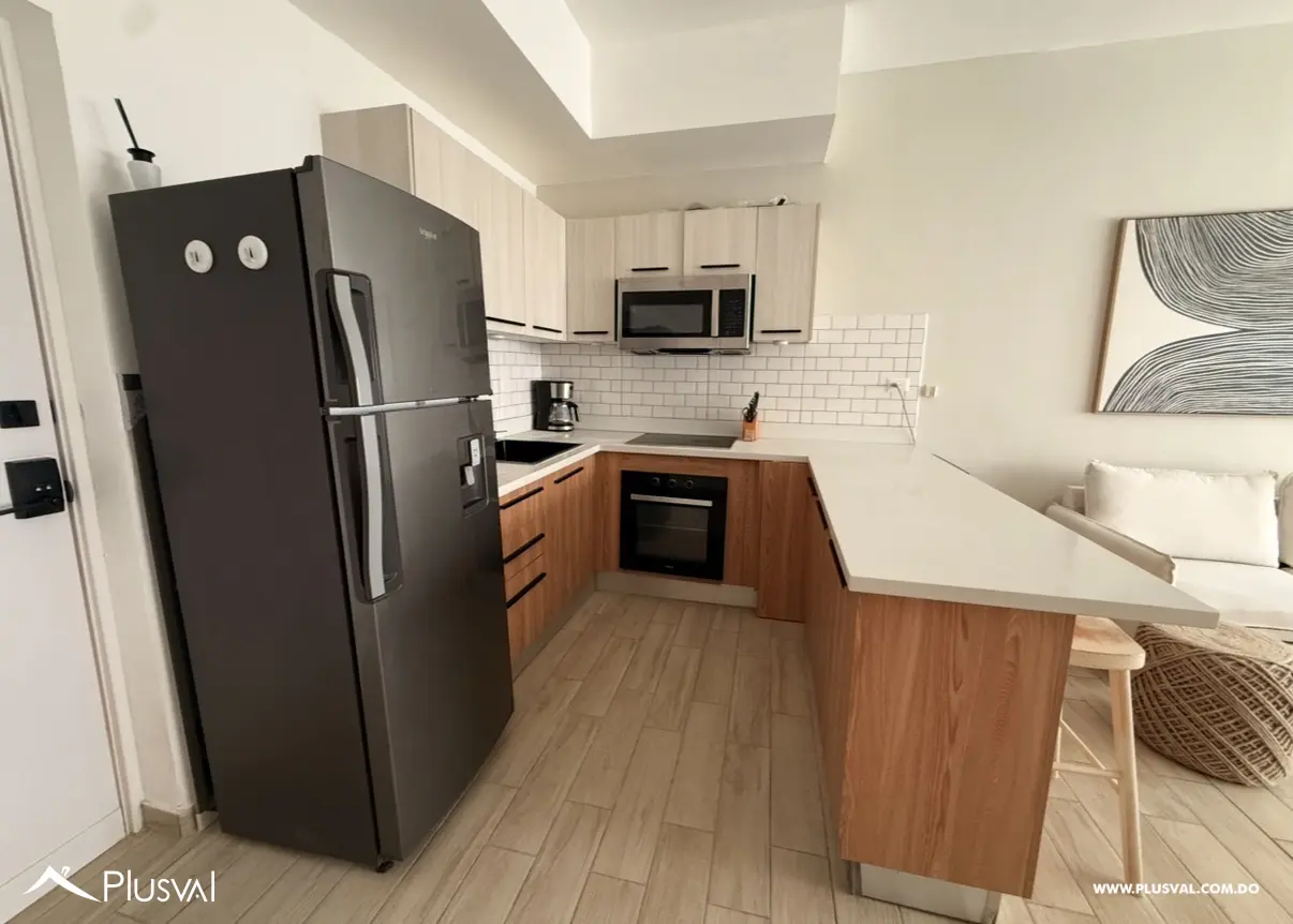 Apartamento con vista a la piscina residencial cerrado a mints de la playa. ONA Residences Whitesands 520130