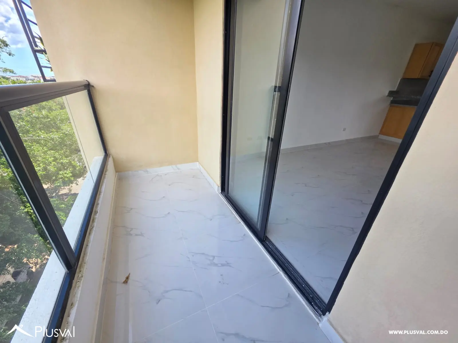 Nuevo a estrenar apartamento de 2 habitaciones con ascensor en la avenida independencia 497691