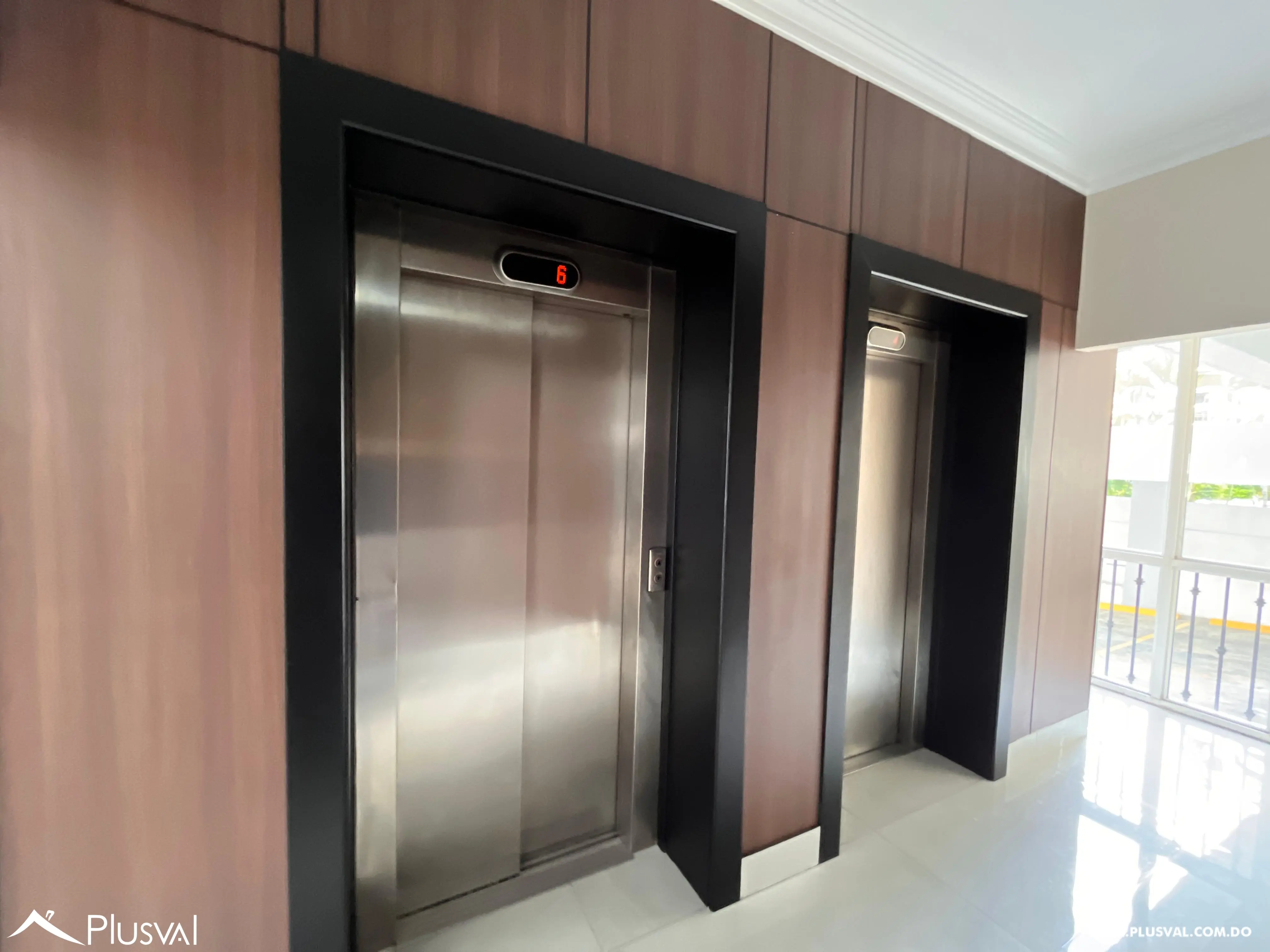 Penthouse en venta con vista despejada en Paraiso 456024