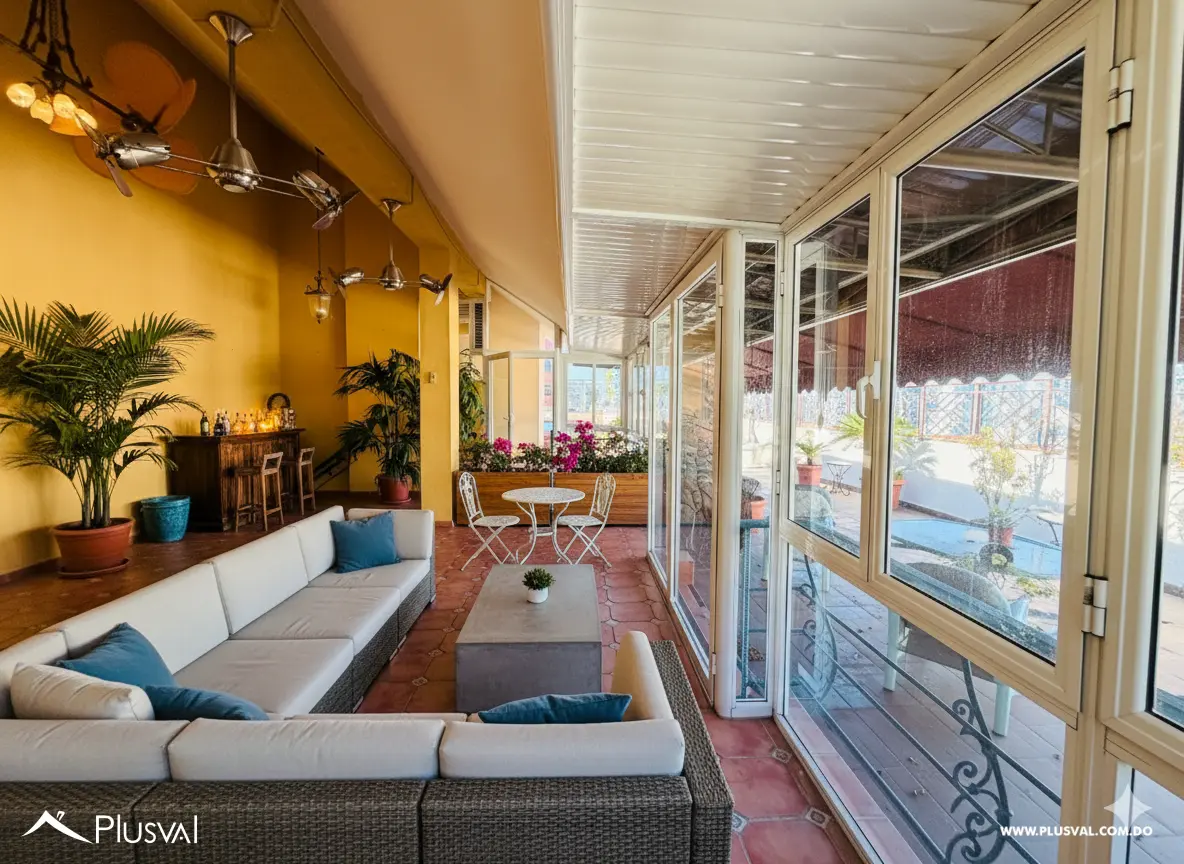 Apartamento penthouse de 3 niveles en La Esperilla en venta 490056