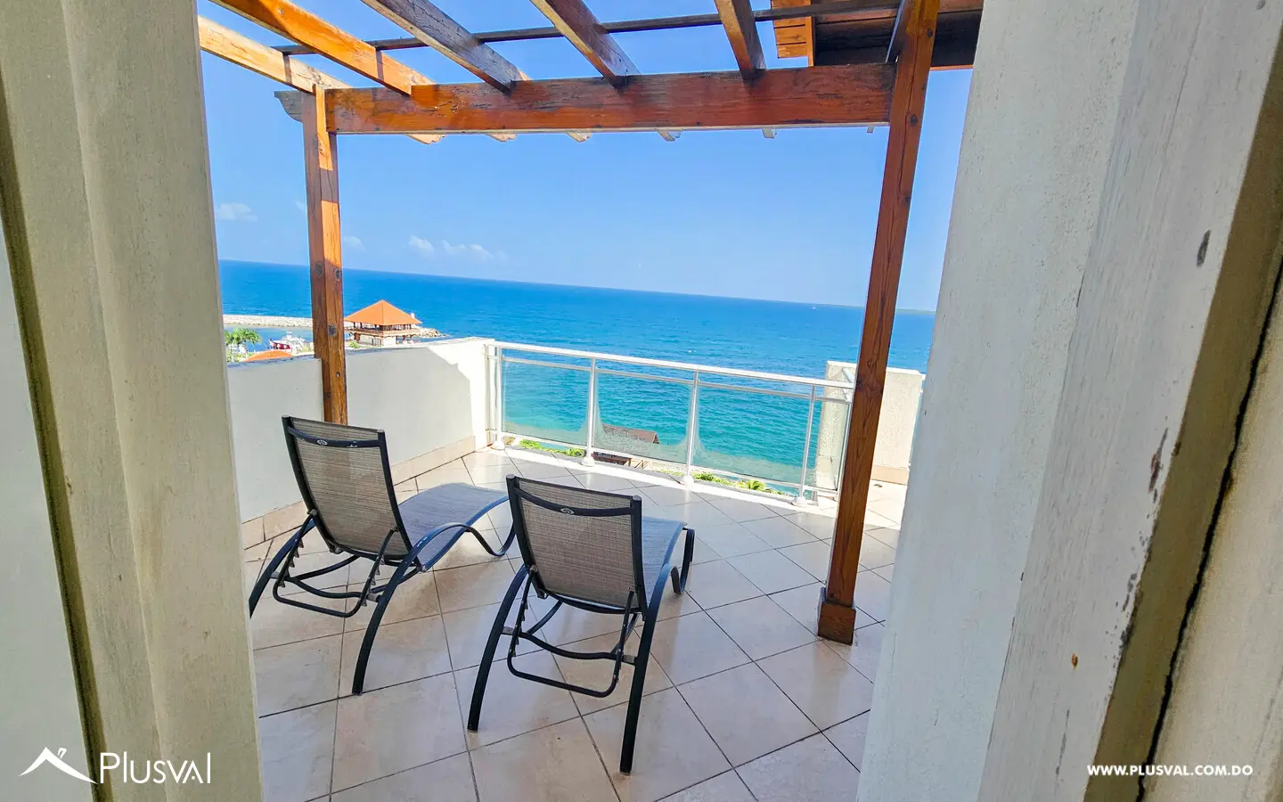 Espacioso pent-house con vista al mar 462225