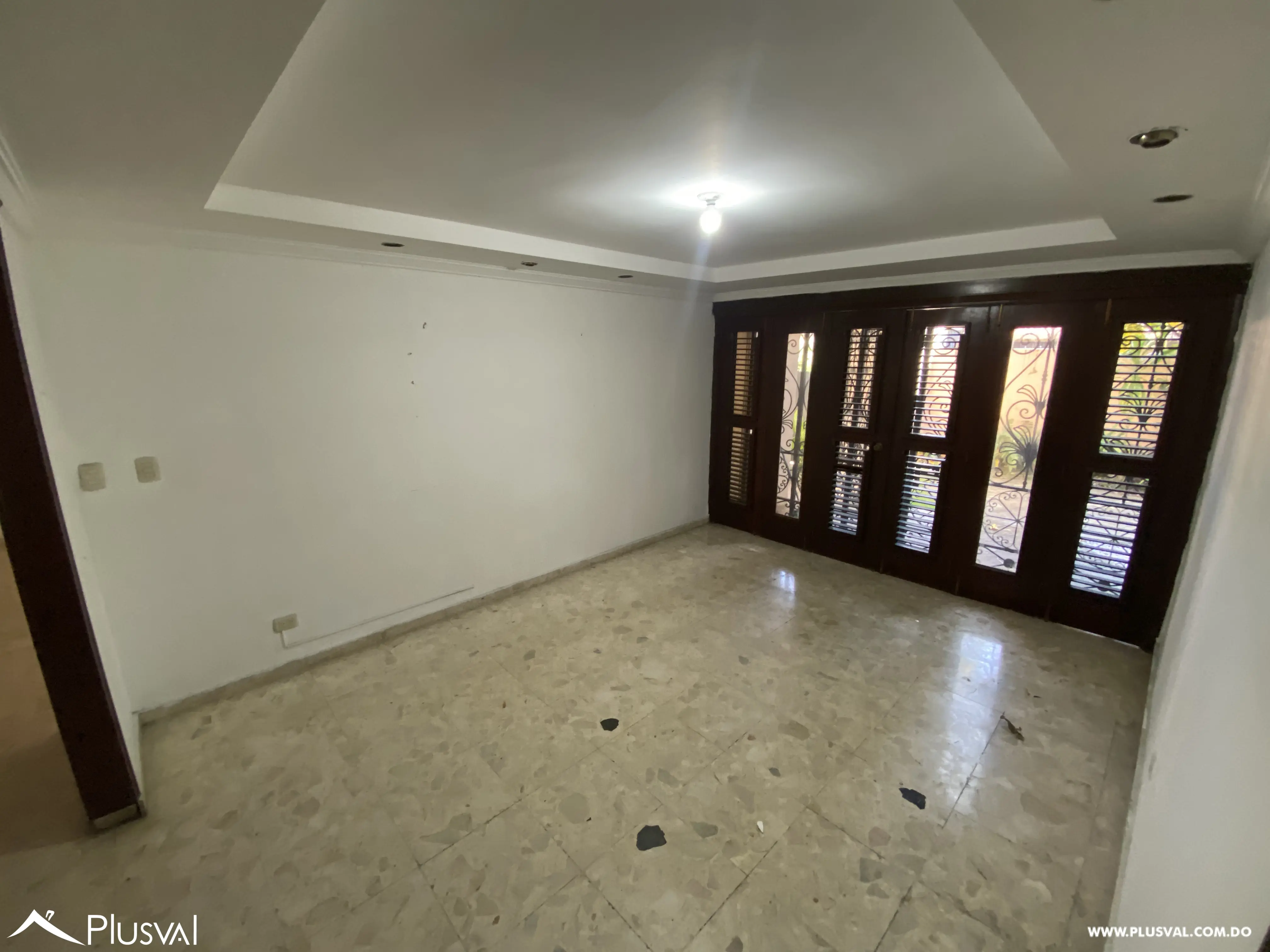 Casa de 5 Habitaciones en la Castellana, DN. 487837