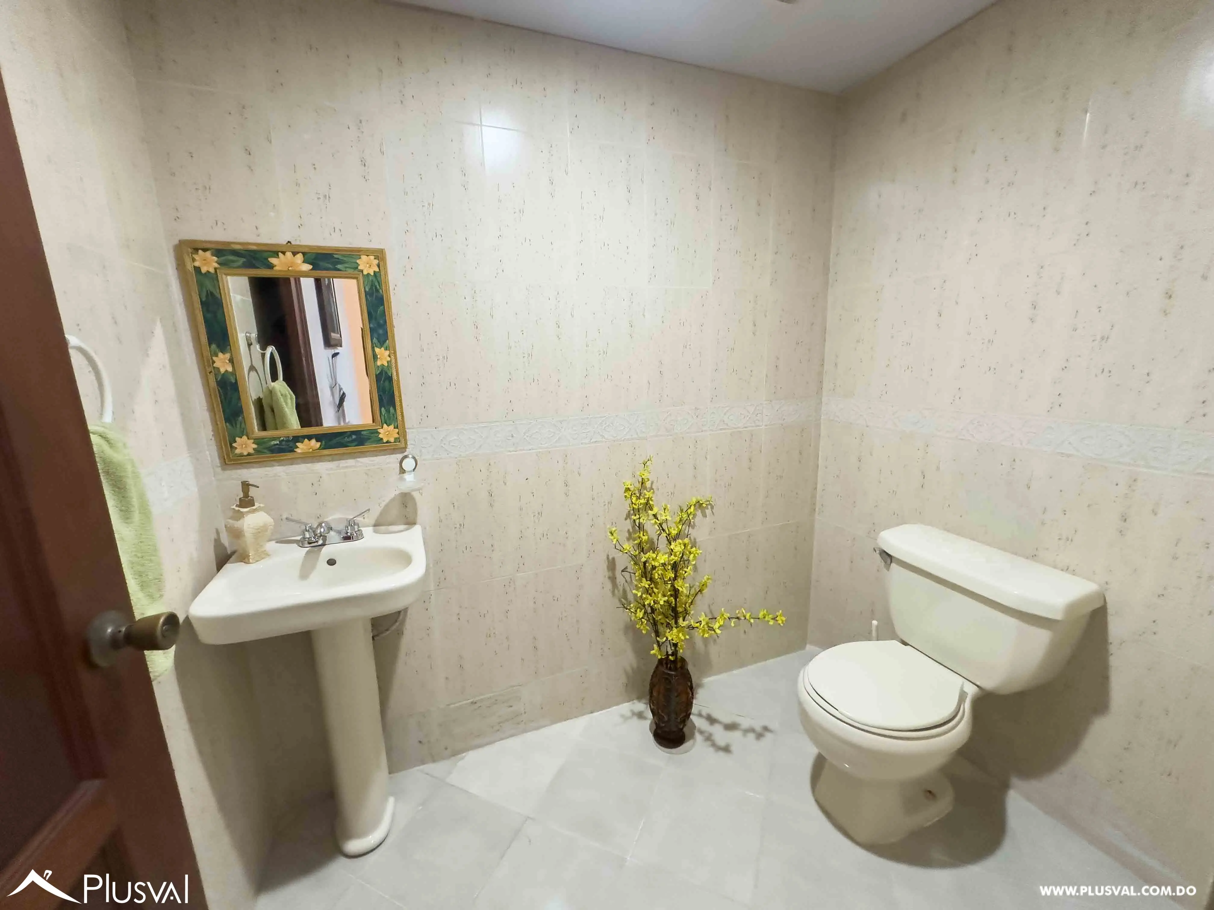 Apartamento de 3 habitaciones, primer nivel en las Praderas. 476492