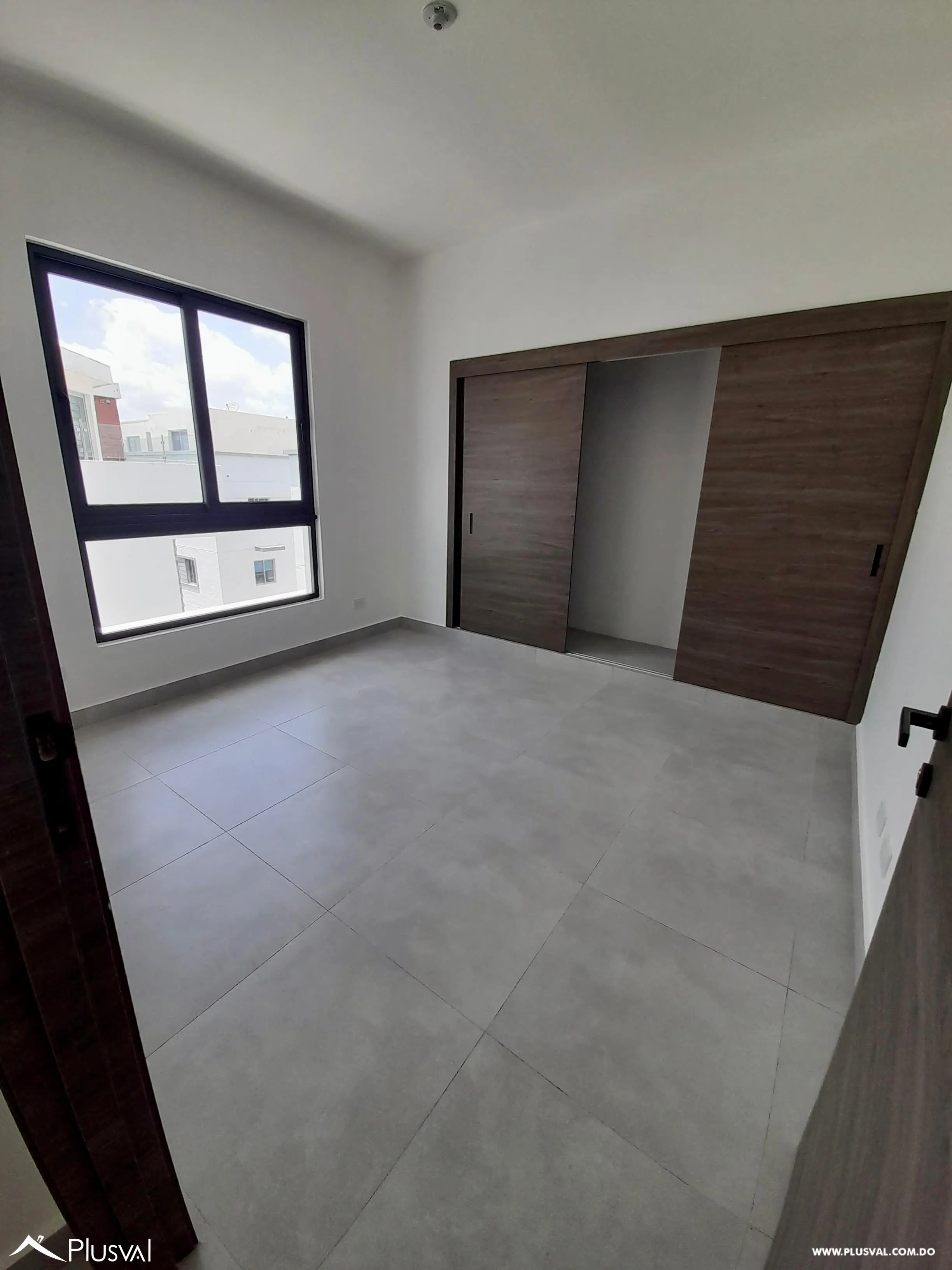 AMPLIO AMPARTAMENTO DE 2 HABITACIONES EN NACO 497368