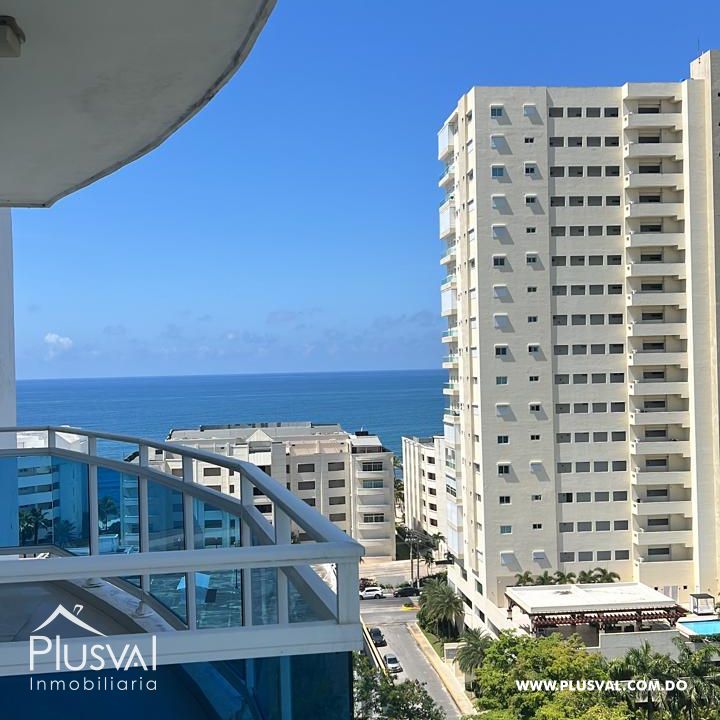 Alquilo hermoso apartamento en 2da linea de playa 360103