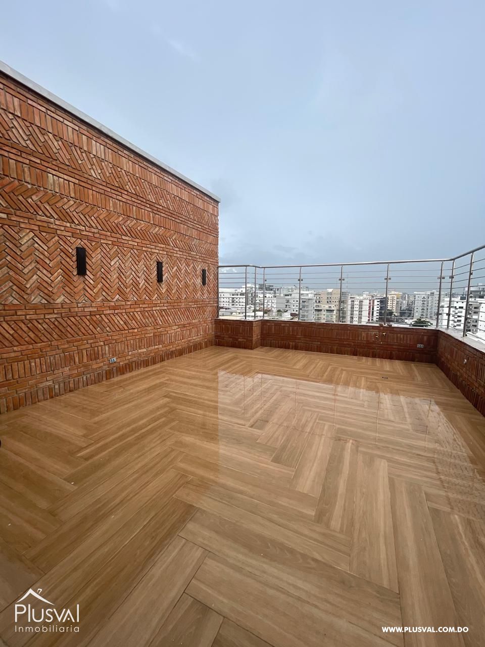 Penthouse de lujo en alquiler en Evaristo Morales 462023