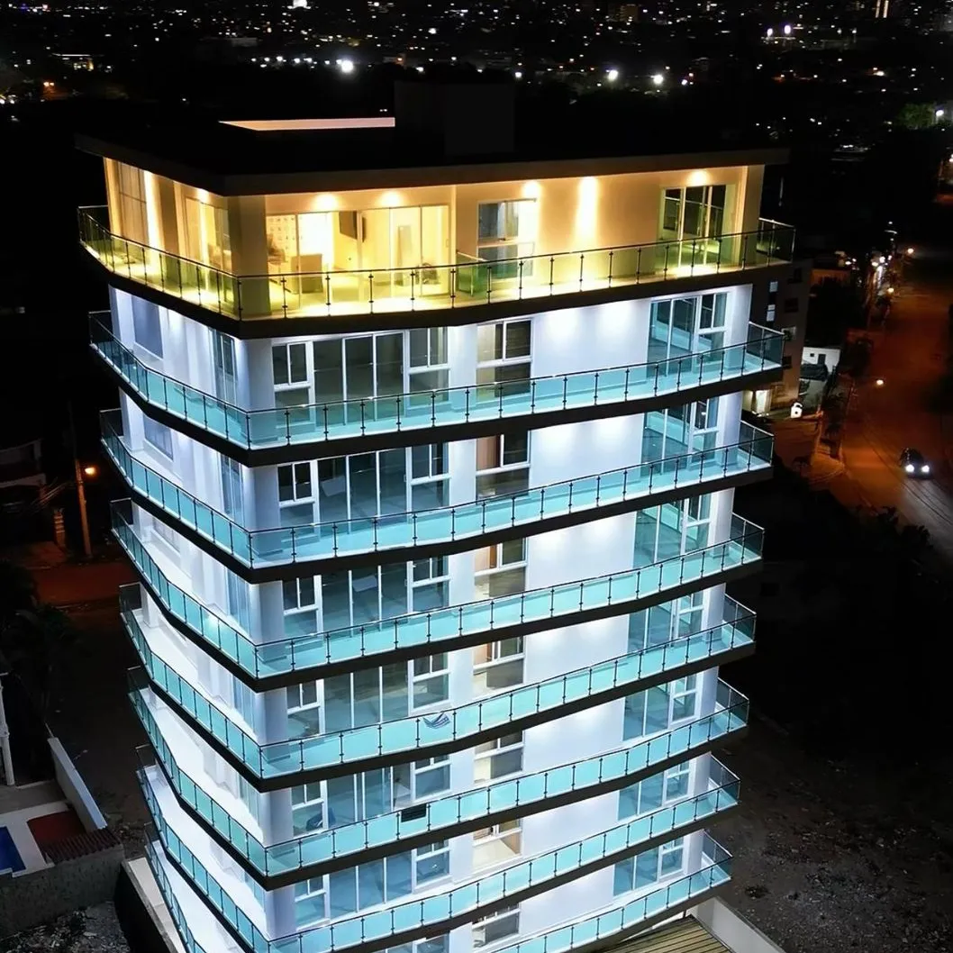 Amplio Apartamento en alquiler con vista 360, en Santiago 440863