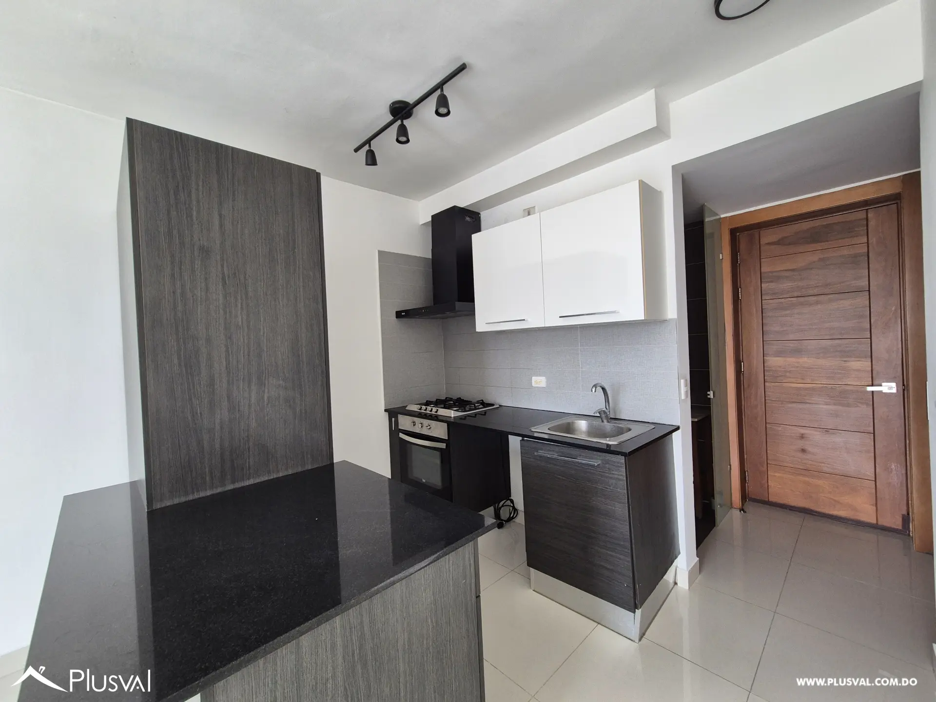 Apartamento en alquiler en Evaristo Morales 521677