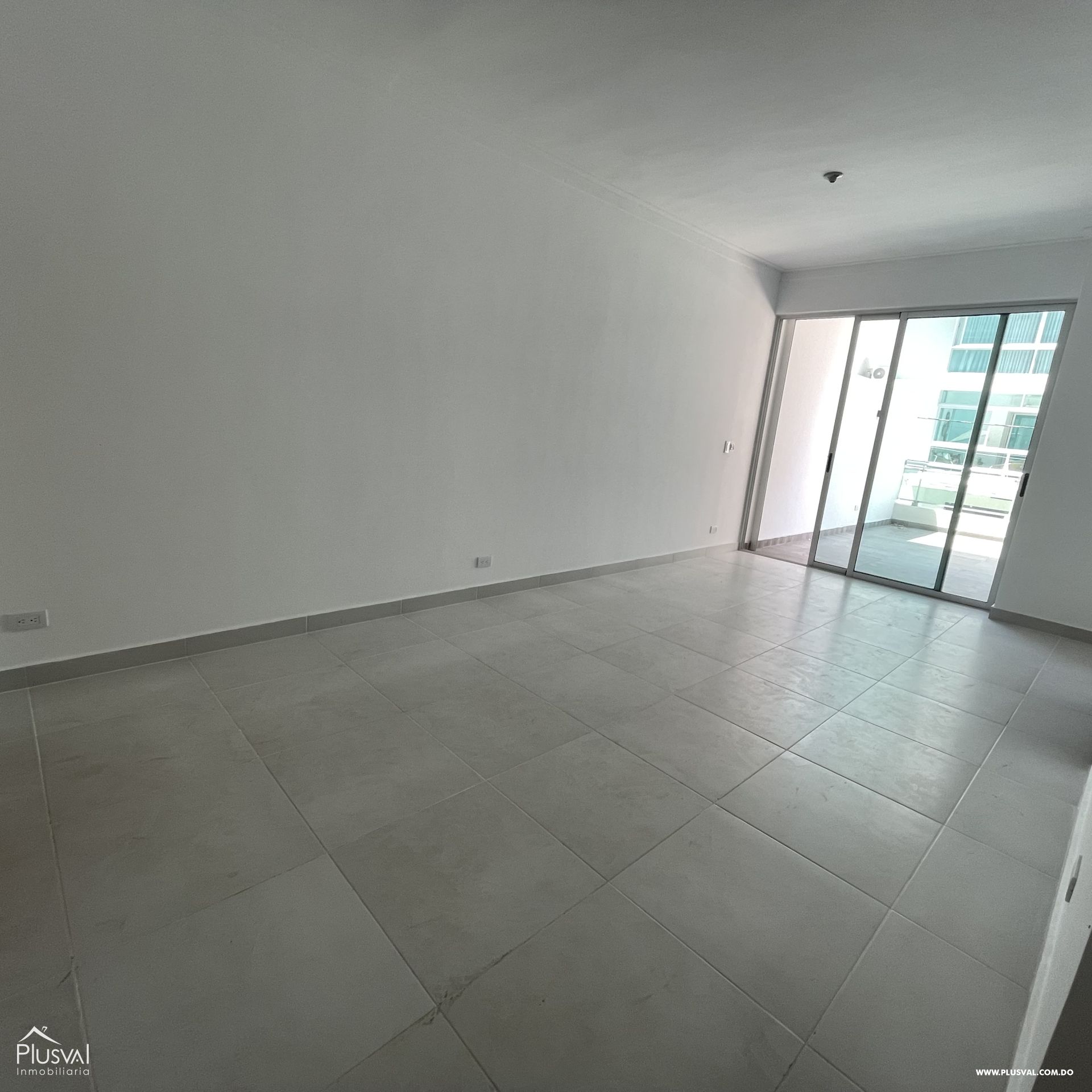 Excelente Apartamento de dos habitaciones con amplia terraza. 427445