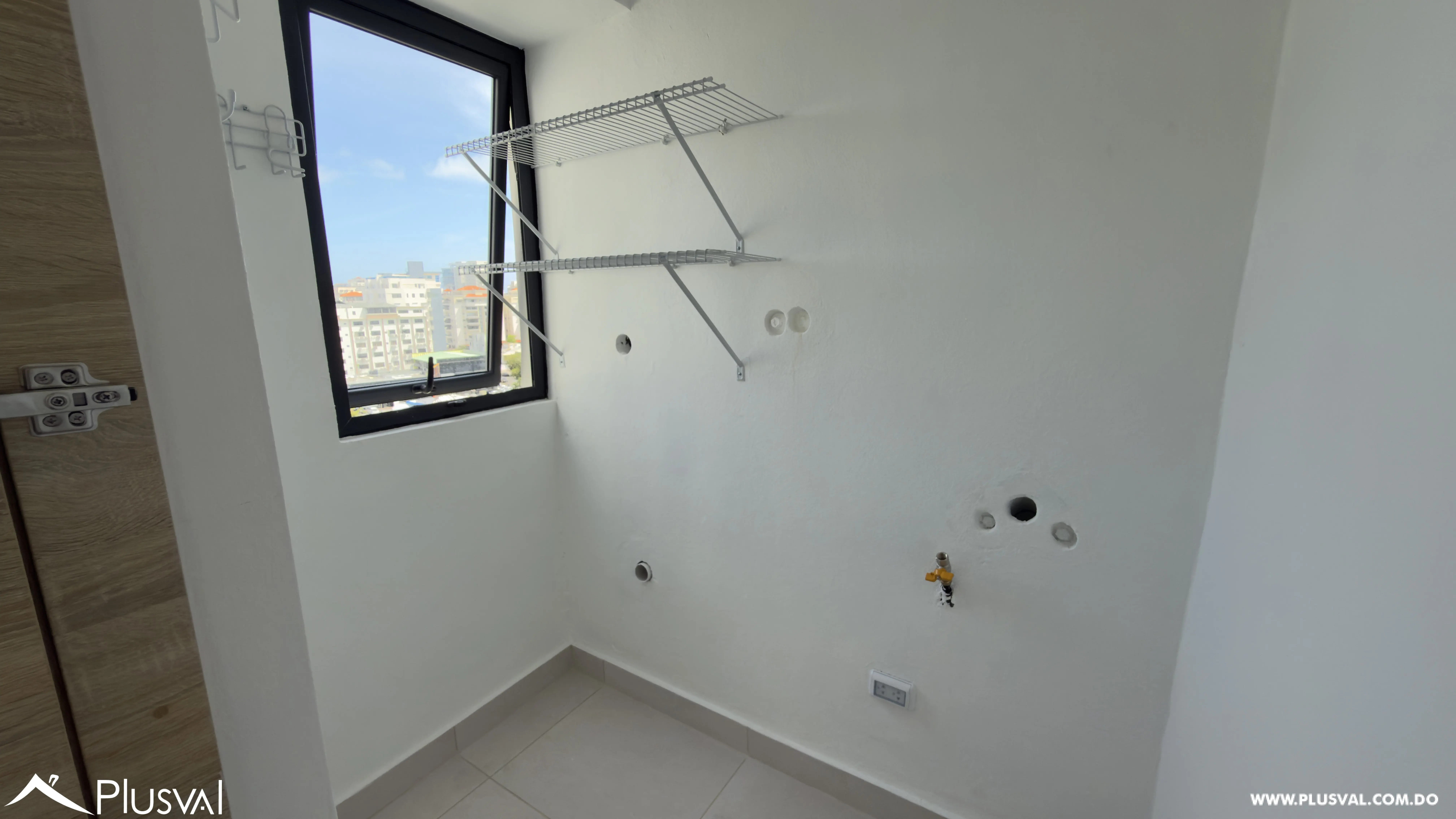 Apartamento en alquiler en Naco 512543