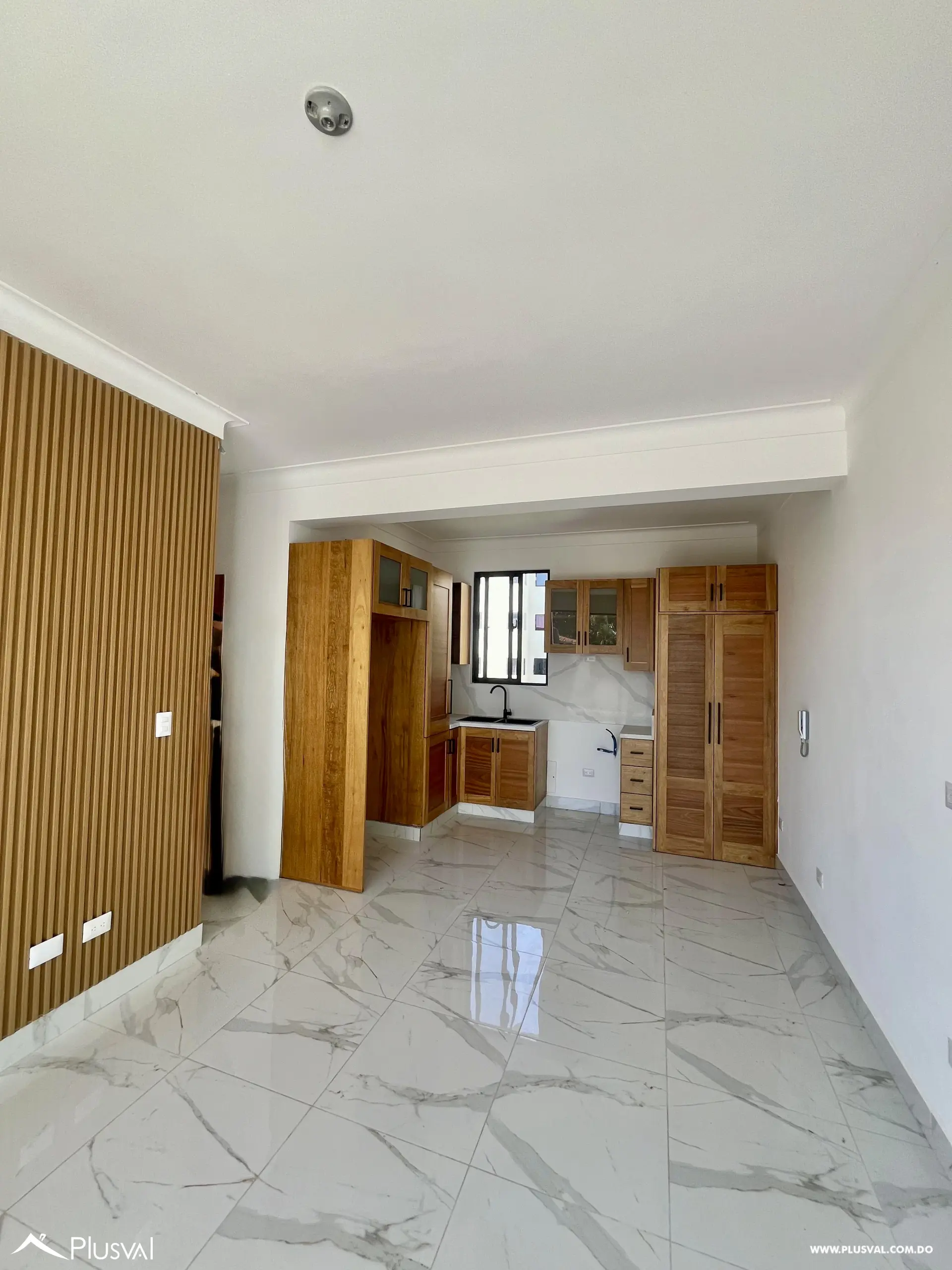 Penthouse en venta de 3 habitaciones con terraza privada cerca de la PUCMM, Santiago de los Caballeros 487329