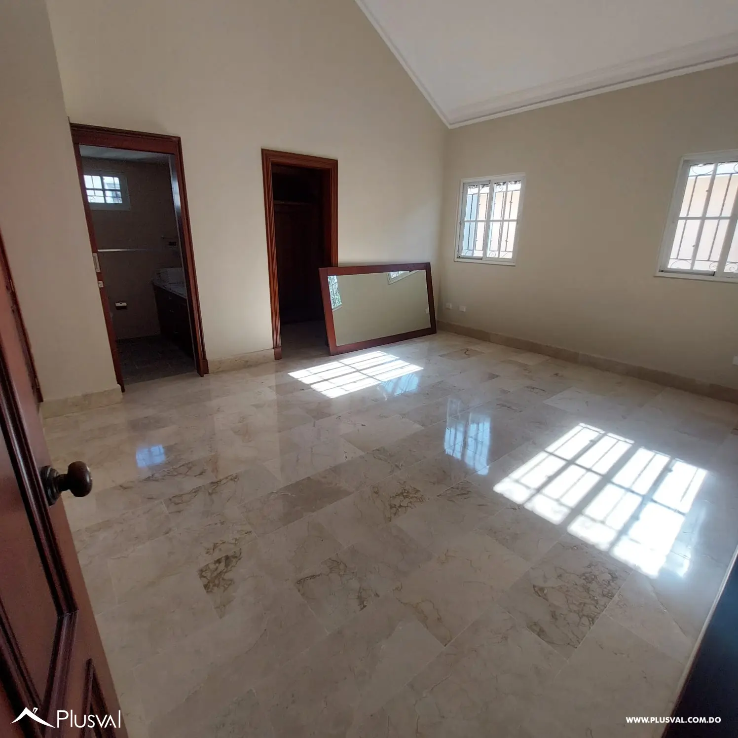 Hermosa casa en Arroyo Hondo ideal para una vida tranquila y familiar 479045