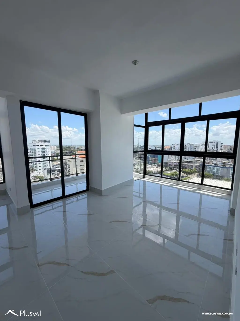 Apartamento en venta de 3 habitaciones en Serralles 507353