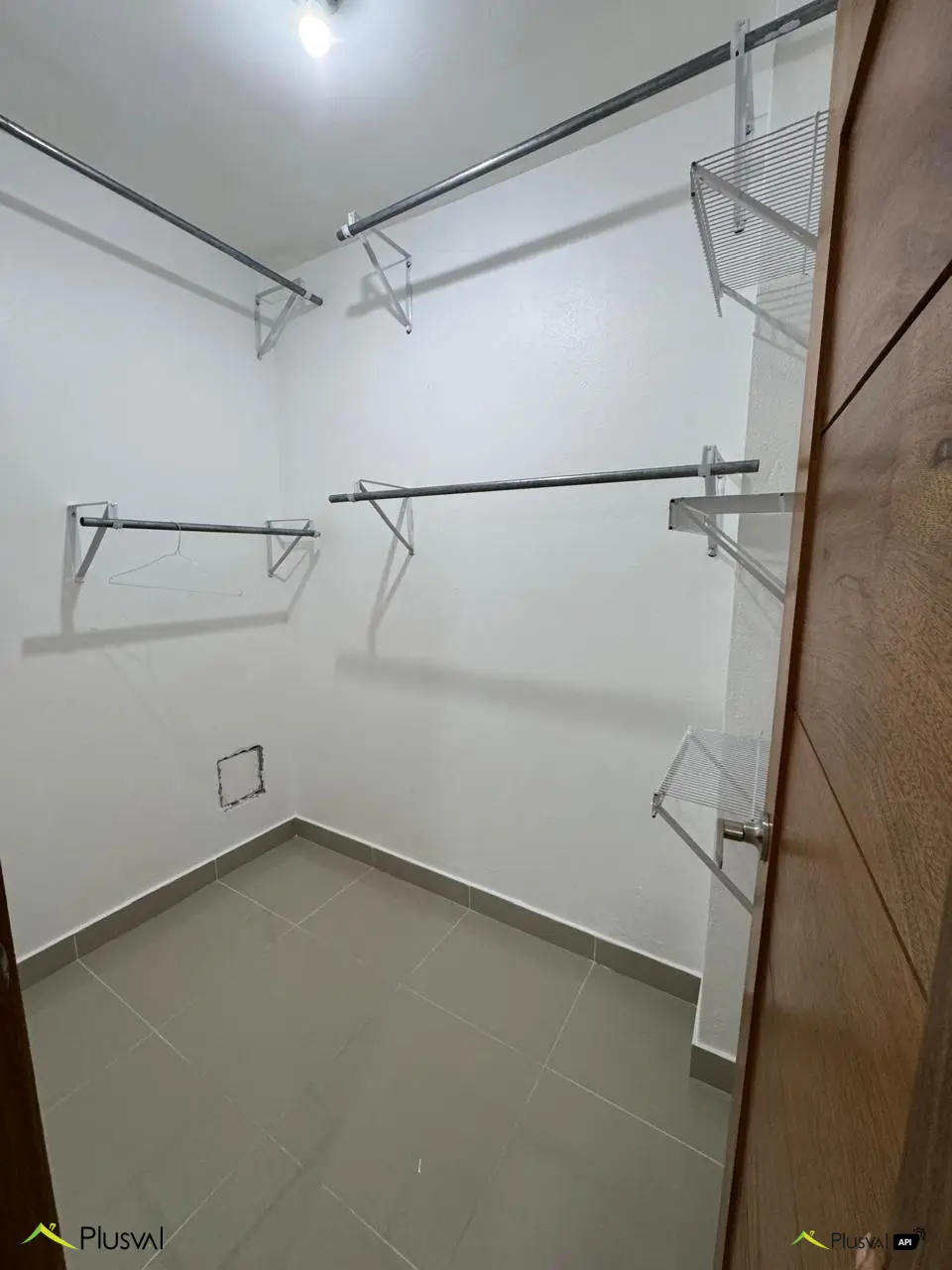 Primer piso con Patio y picuzzi. 448402