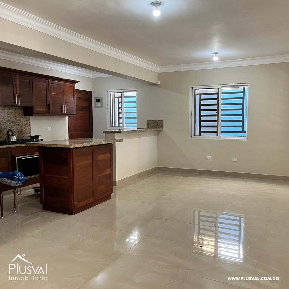 Hermosa casa de 4 habitaciones, cuenta con una super terraza de 89 Mtrs 409205