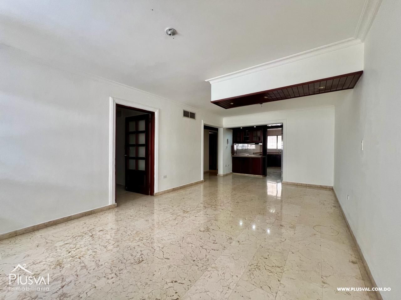 Apartamento con Estudio en Alquiler  Ens. Paraíso 345015