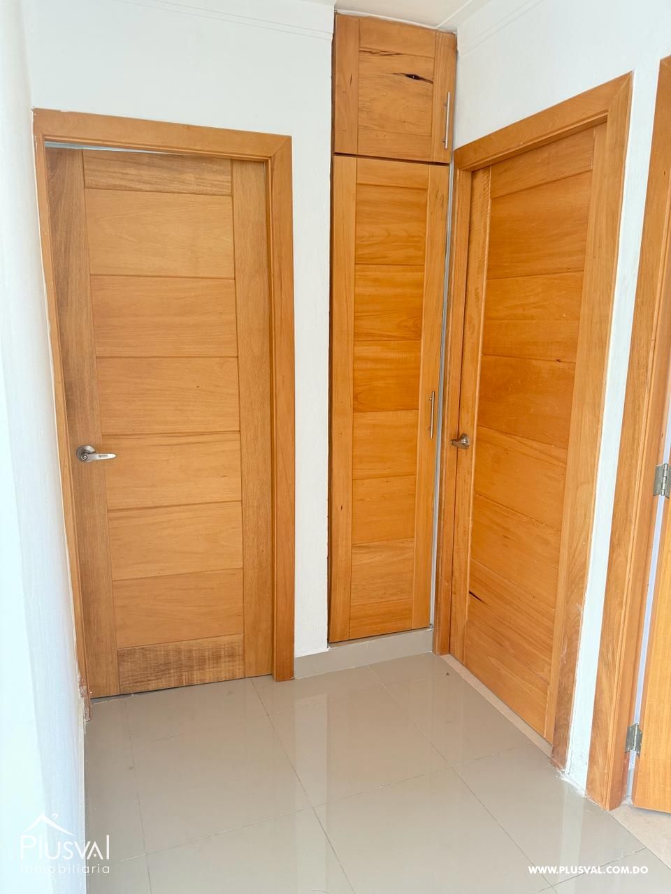 Apartamento de 3 habitaciones en Tropical del Este 482505