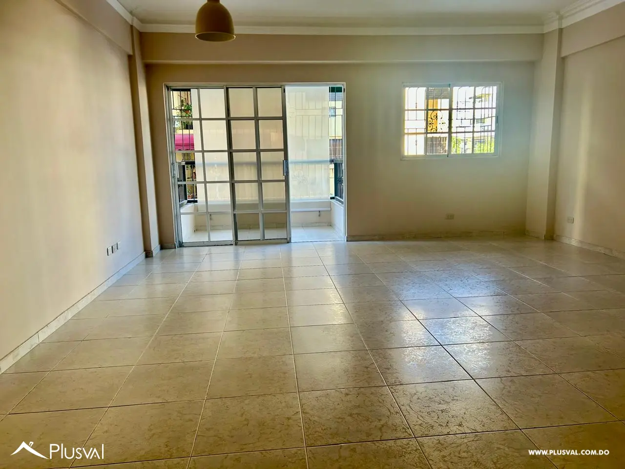 Apartamento en alquiler en un segundo nivel 493908