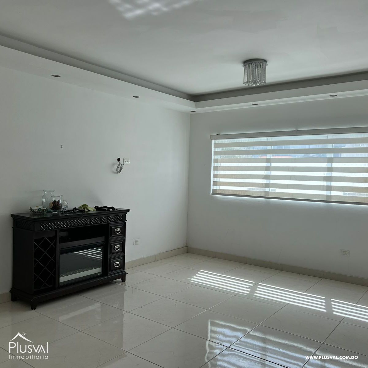 Apartamento en venta en una Zona tranquila, a pasos de la Autopista Duarte 429453