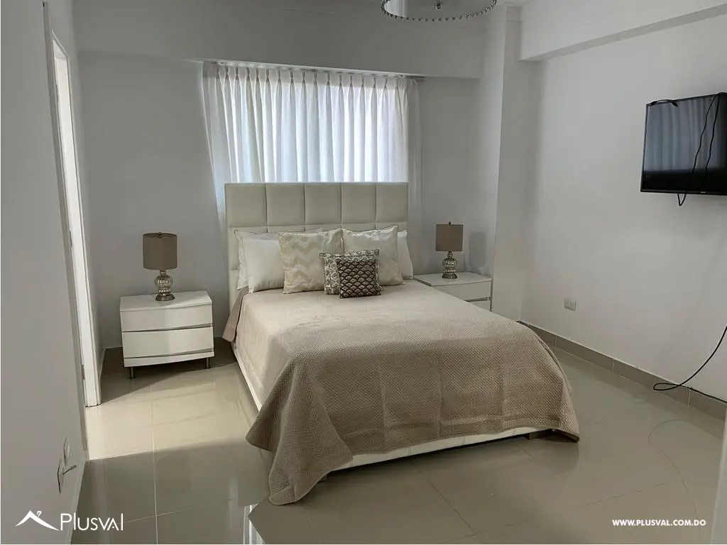 Increible apartamento en  alquiler, ubicado en Evaristo Morales. 473537
