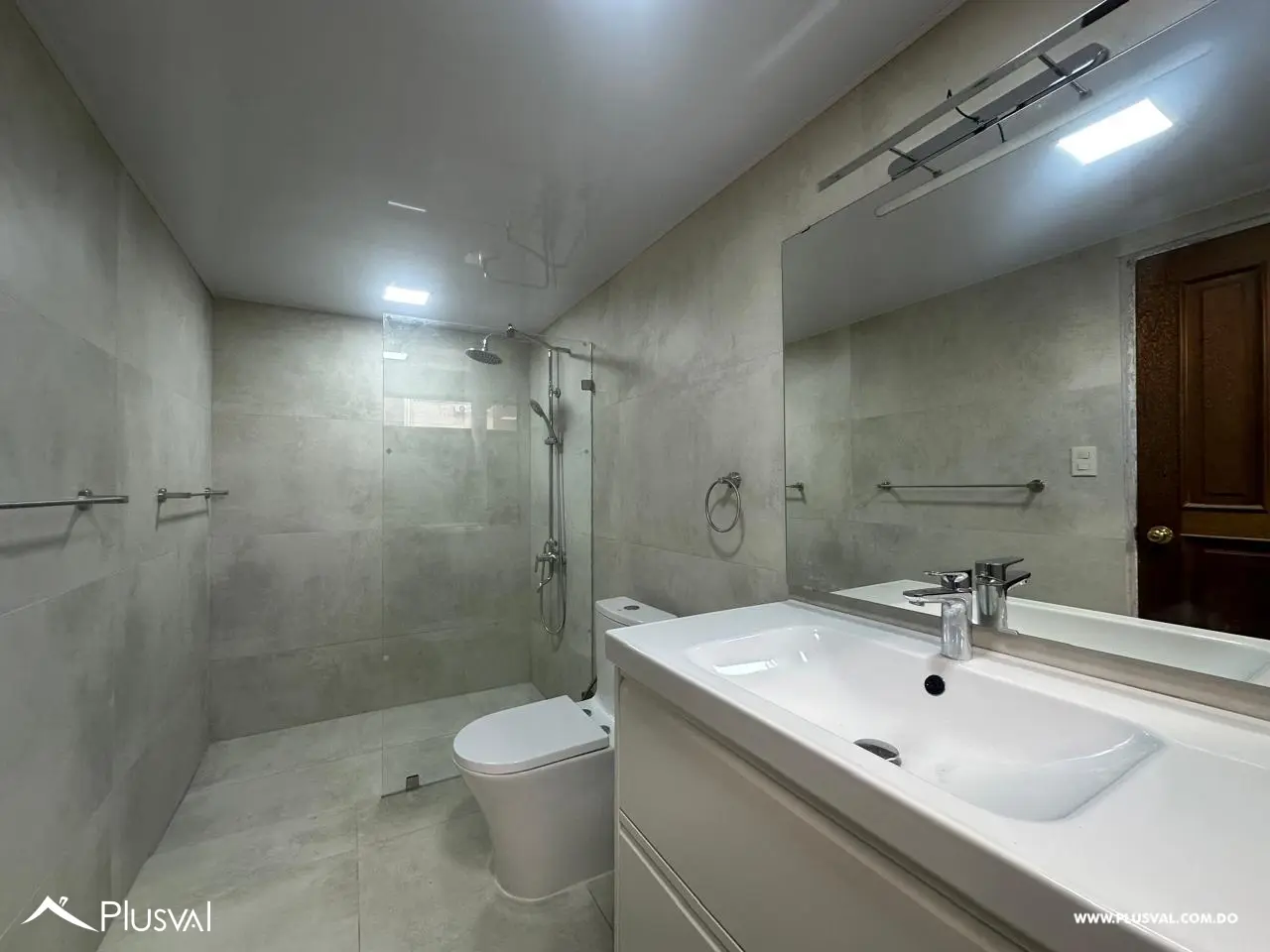 Apartamento en alquiler en Naco. 469536