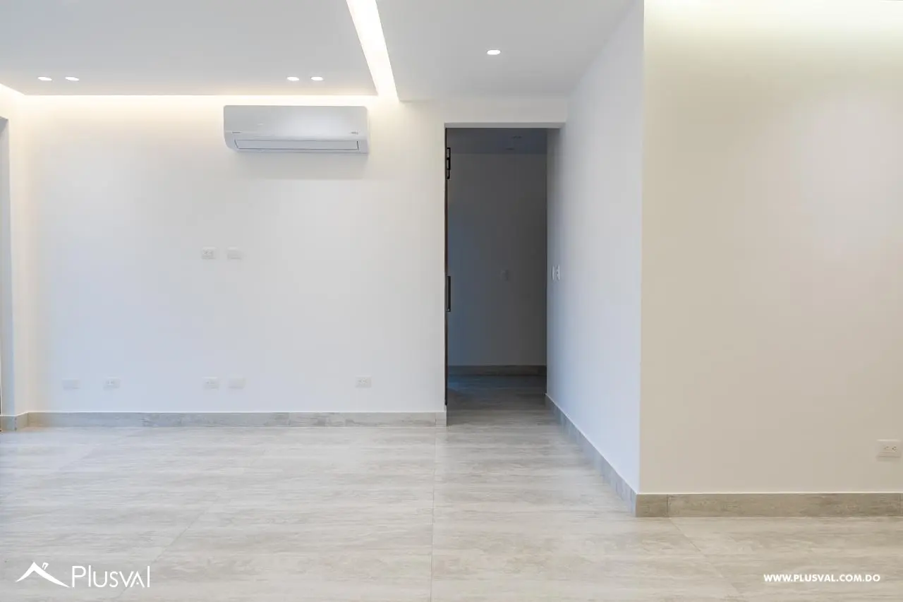 Exclusivo Apartamento en alquiler en zona residencial, La Moraleja. 469909