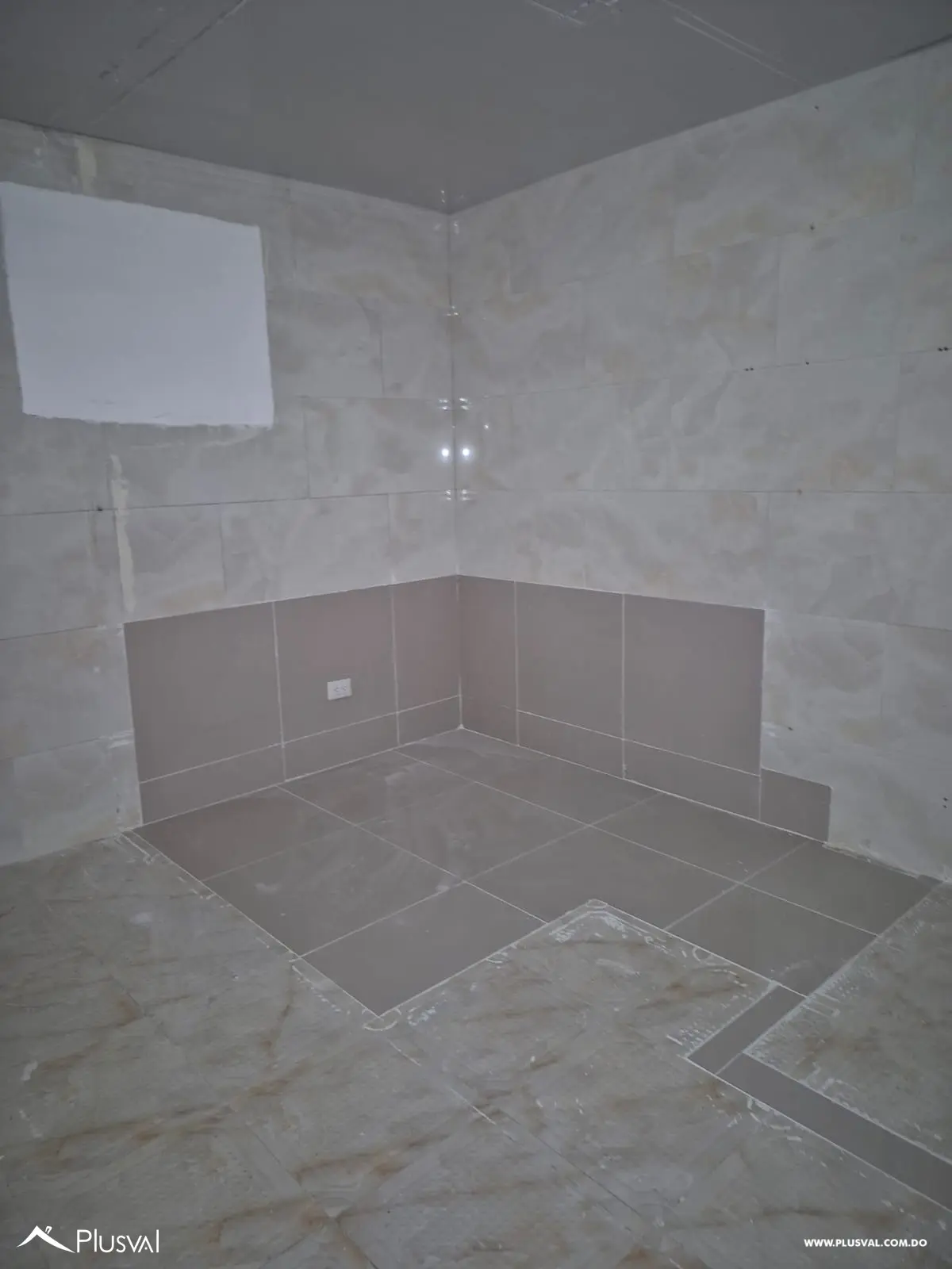 AMPLIOS LOCALES COMERCIALES EN ALQUILER EN BELLA VISTA 497332