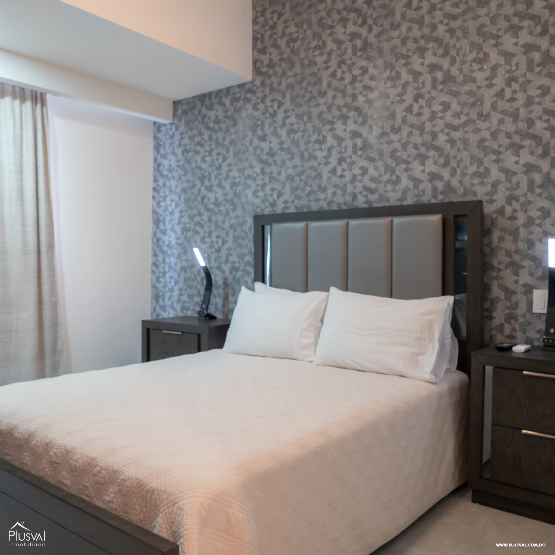 Apartamento en Venta, en Piantini. 323274
