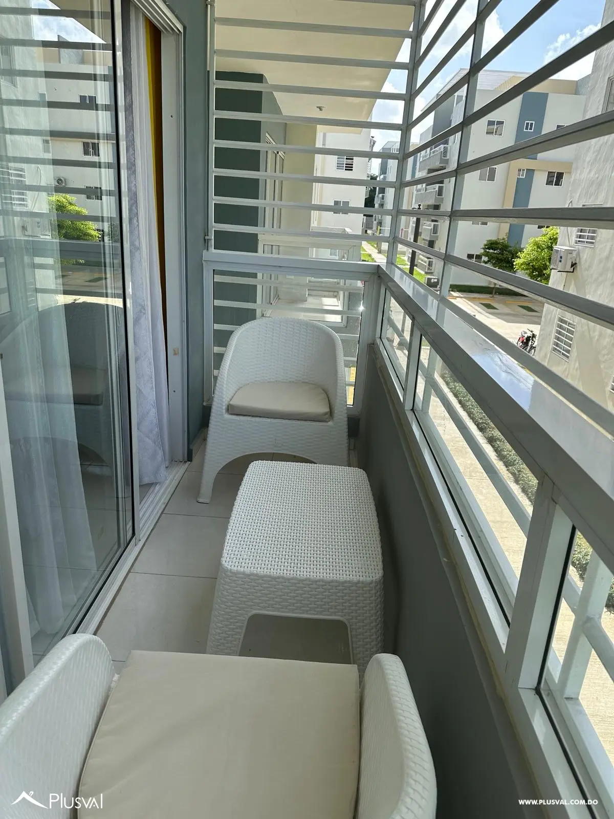 Apartamento en La Romana de 3 habitaciones 497812