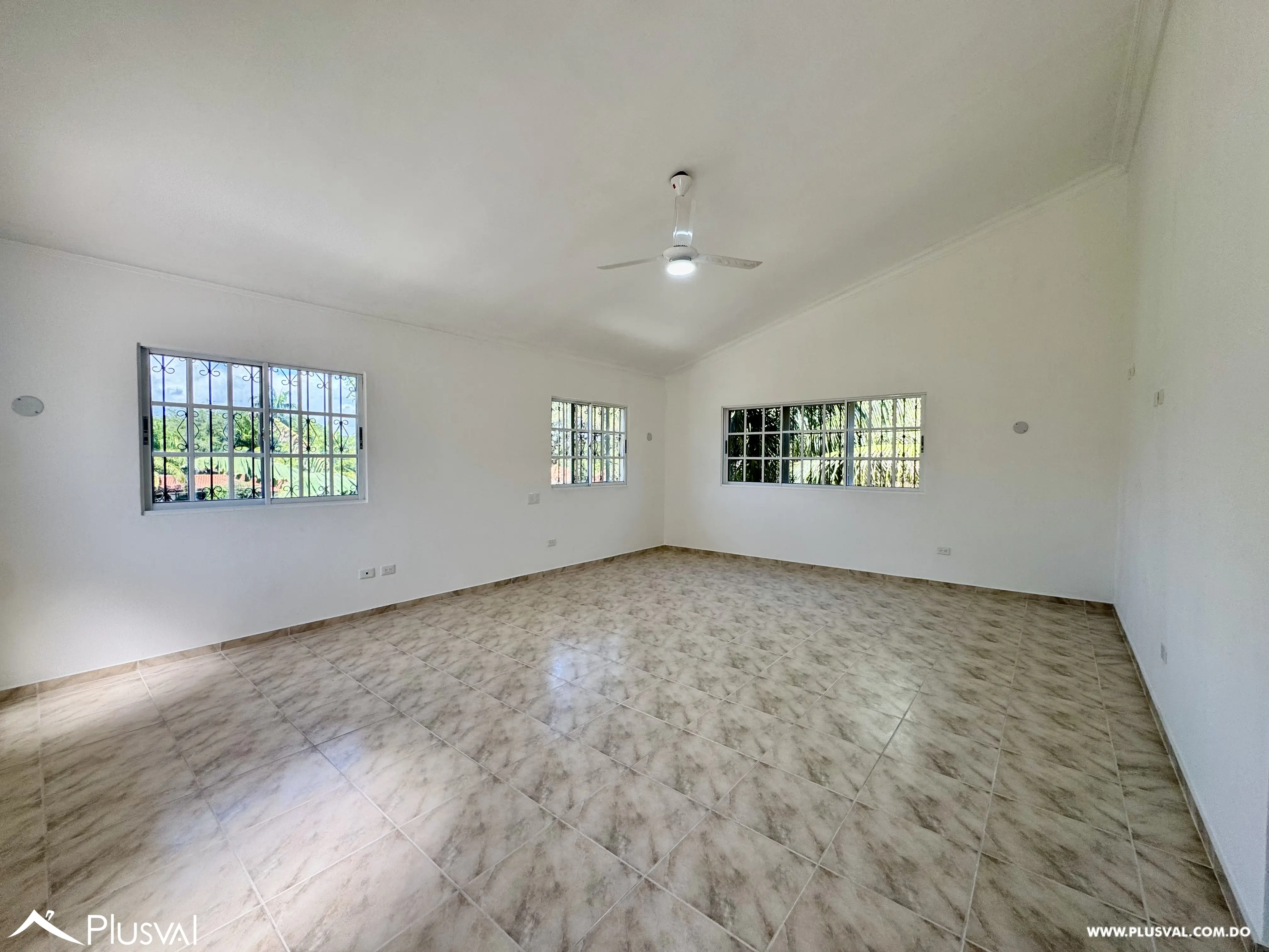 Alquilo Maravillosa Casa en Residencial Cerrado en Cuesta Hermosa II 486420