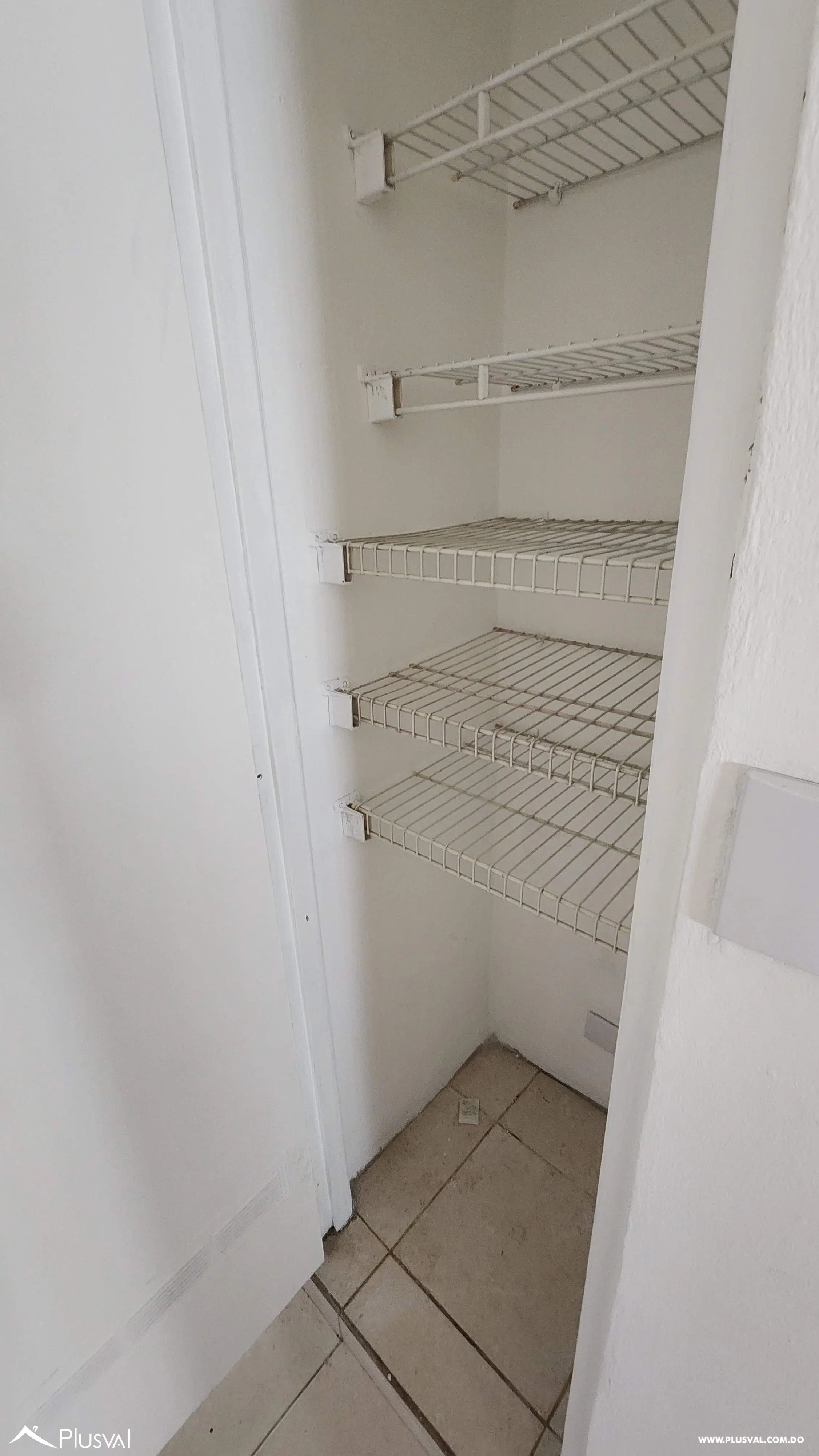 Se alquila apartamento clásico en Naco 509155